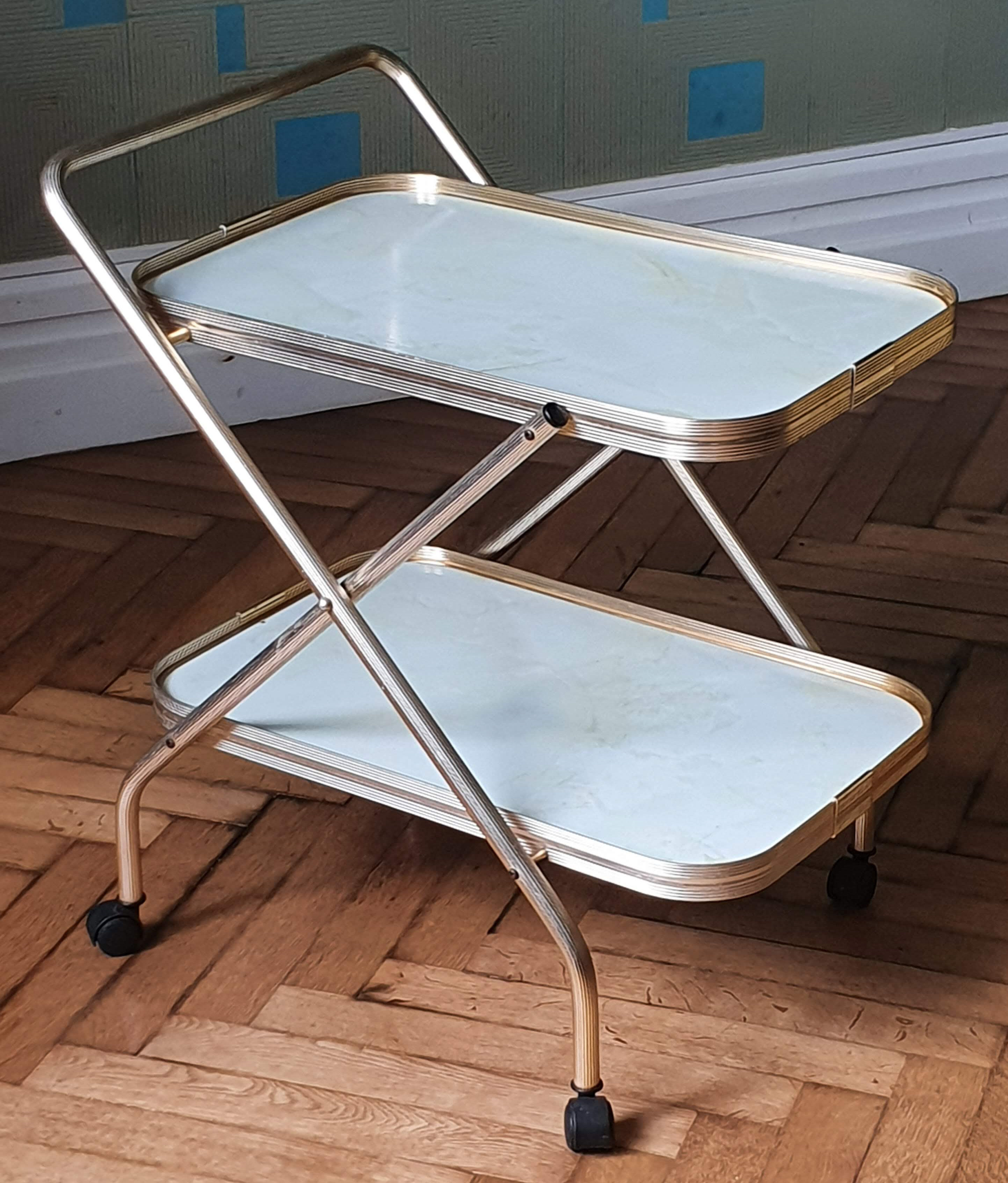 Vintage folding service 60s