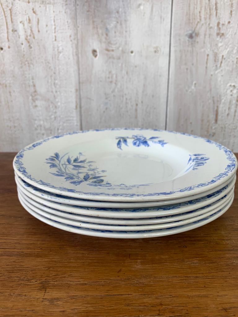 Series 6 hollow plates POP UP CHRISTMAS 2022