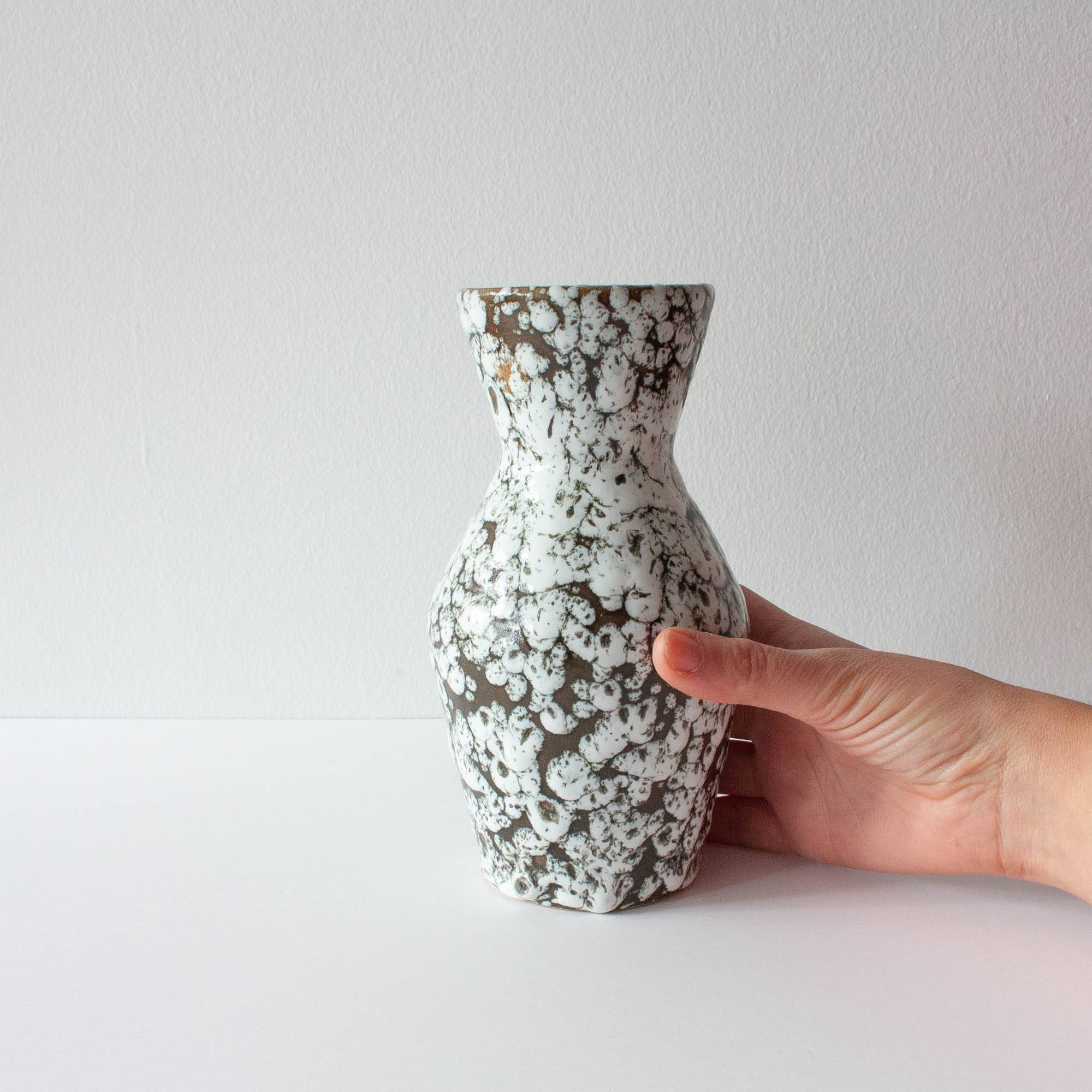 Scheurich Vase 523-18 Ceramic Fat Lava, 1960's