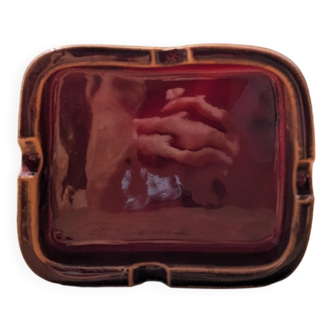 Ceramic ashtray