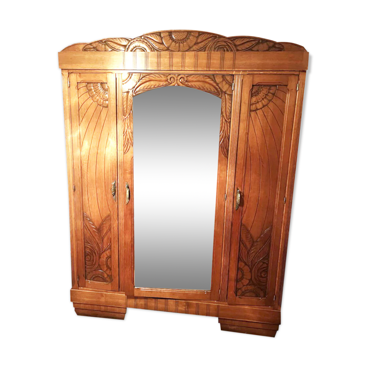 Art deco oak cabinet, 3 doors with beveled mirror