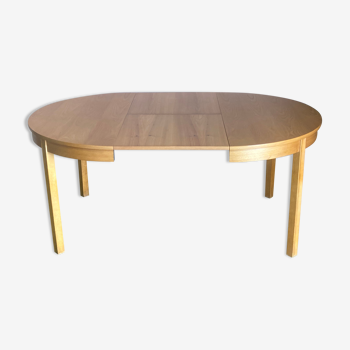 Table à rallonge scandinave esprit suédois