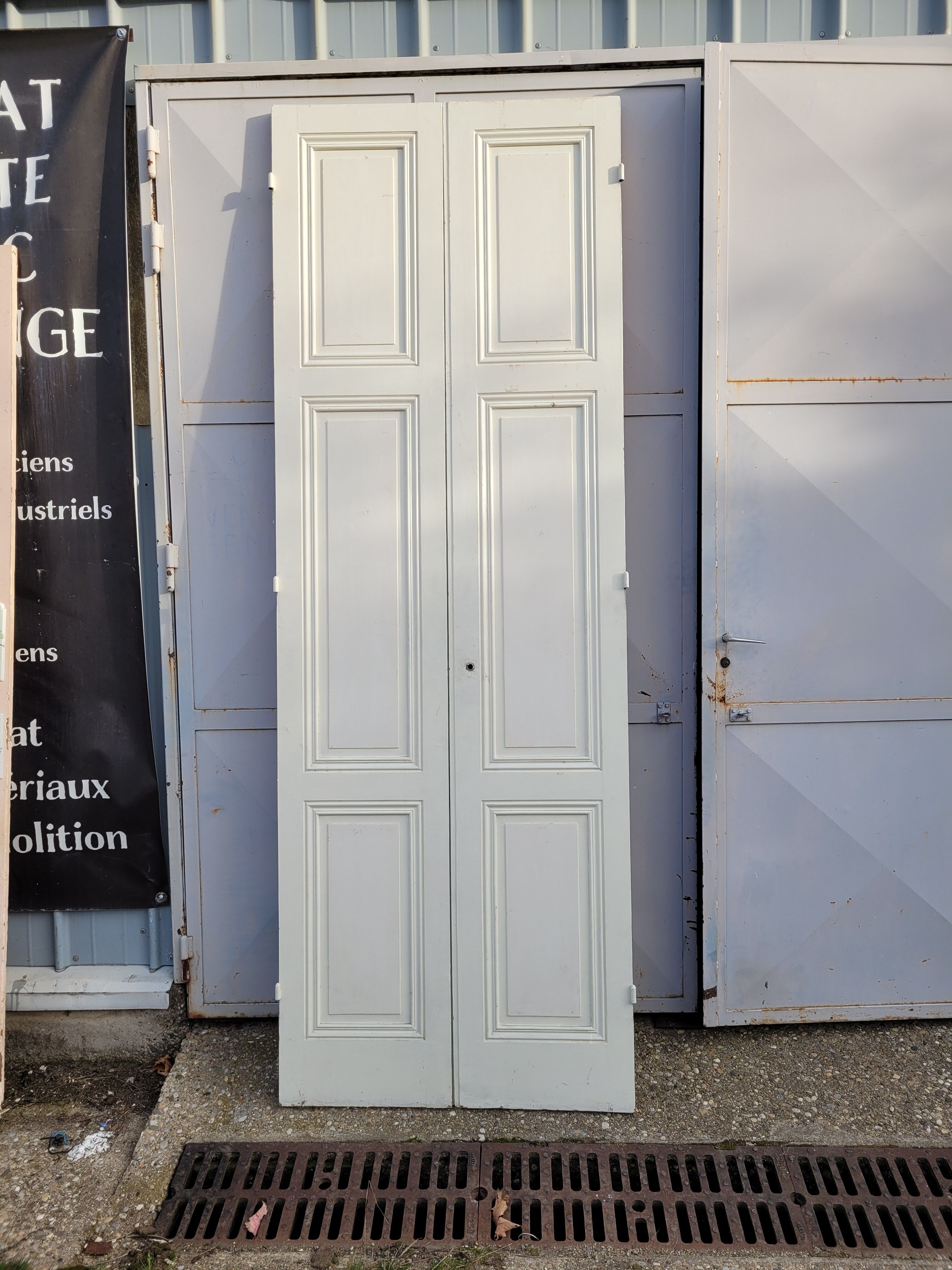 Pair of closet doors