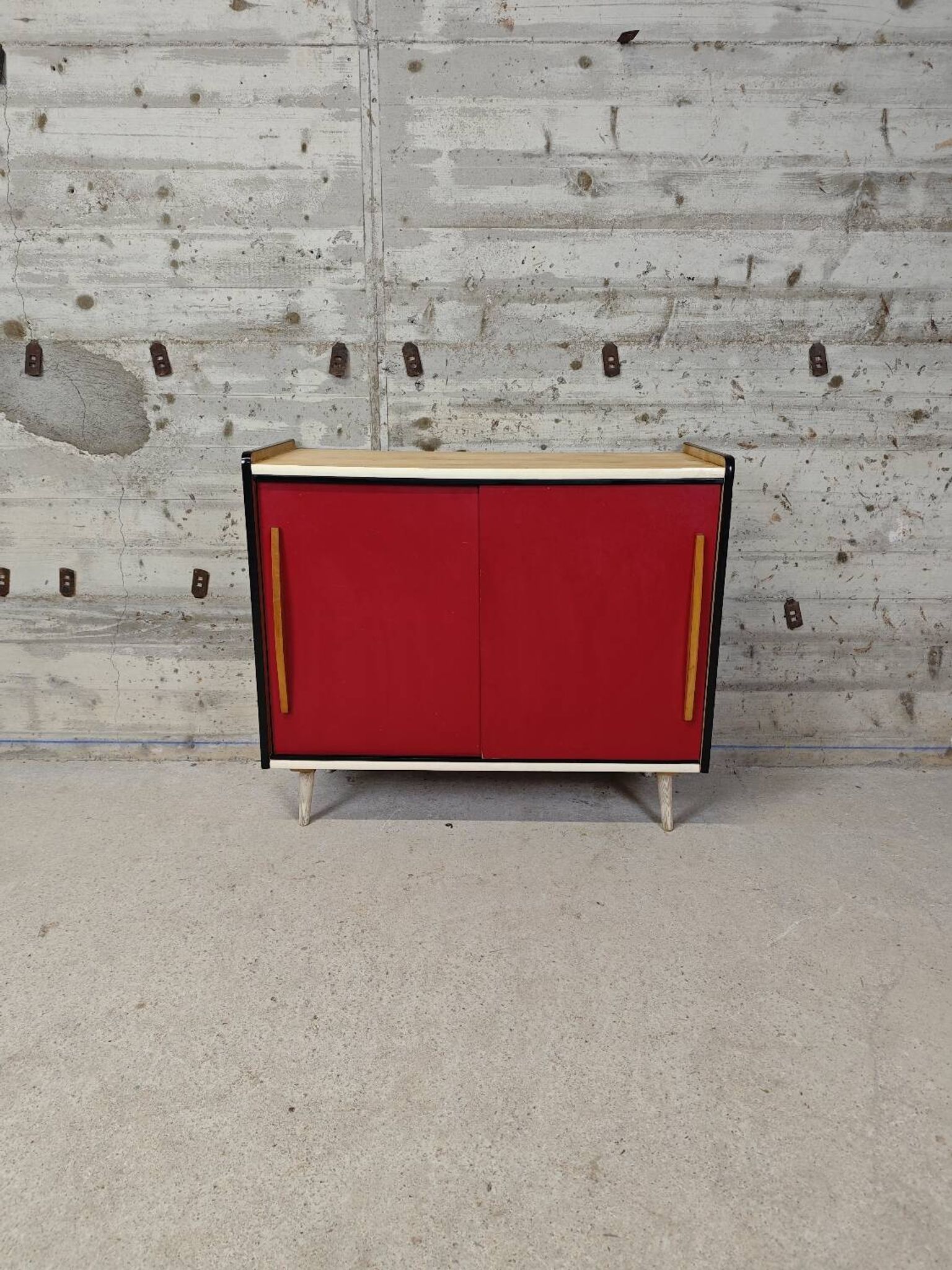 Buffet bas vintage