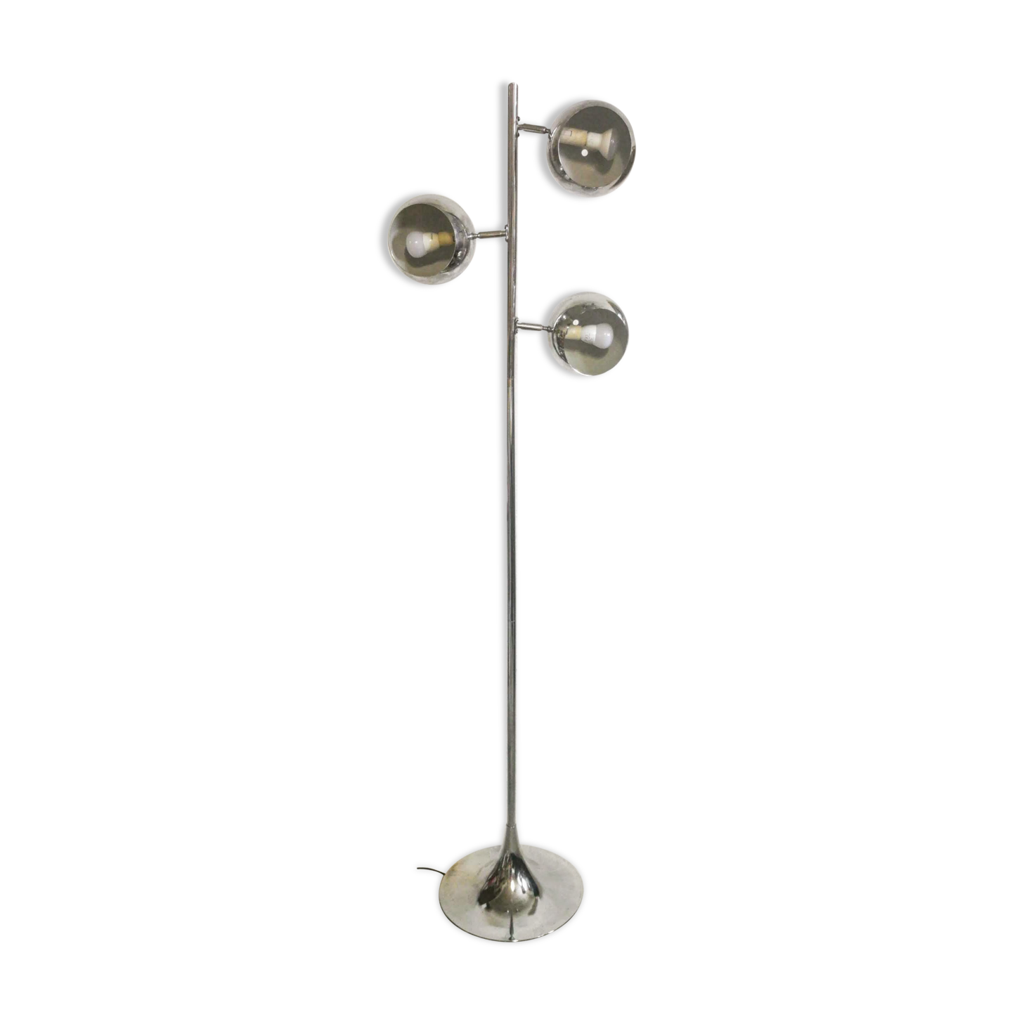 Lamppost "eye ball" foot tulip