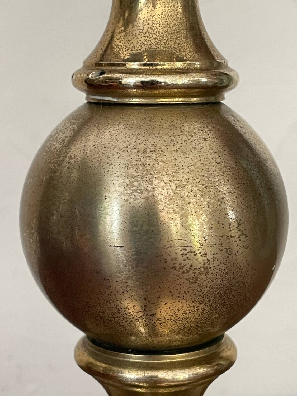 Vintage baluster lamp in golden brass 51cm