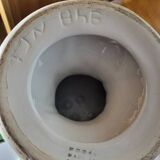 Cup in slipware with calla lilies