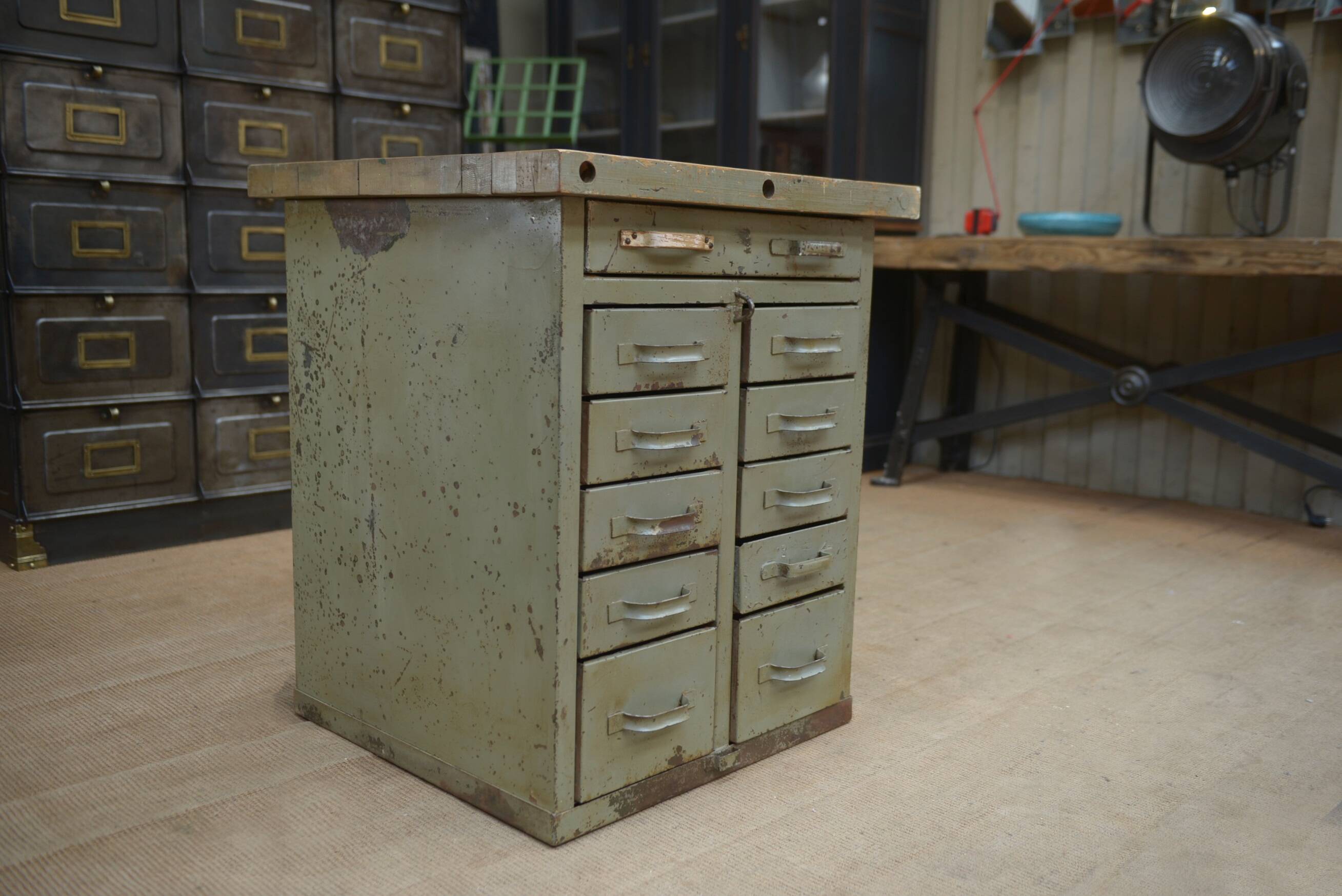 Military metal drawer unit 1950