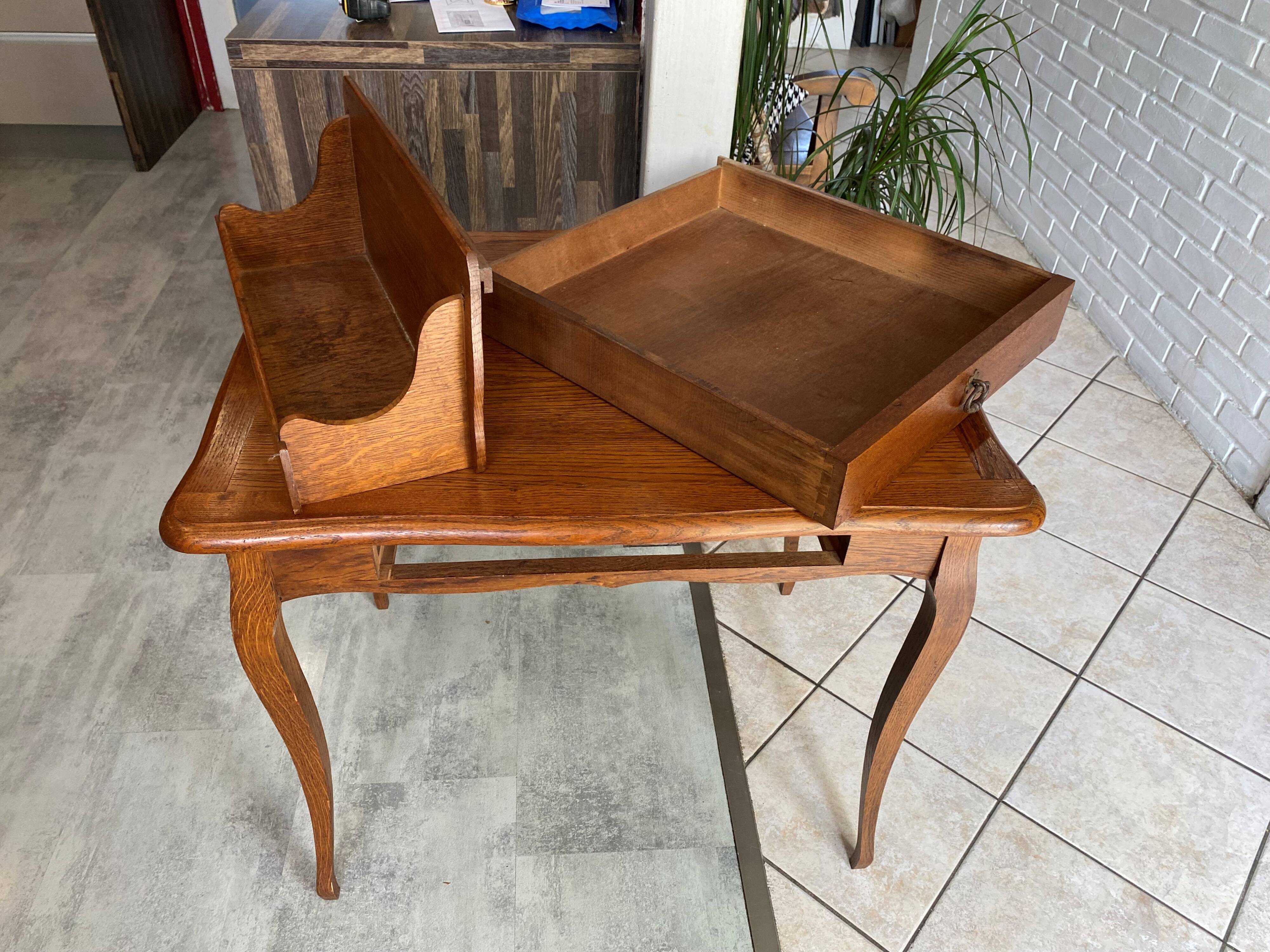 Oak desk, 1 drawer and 1 removable document holder, 1950