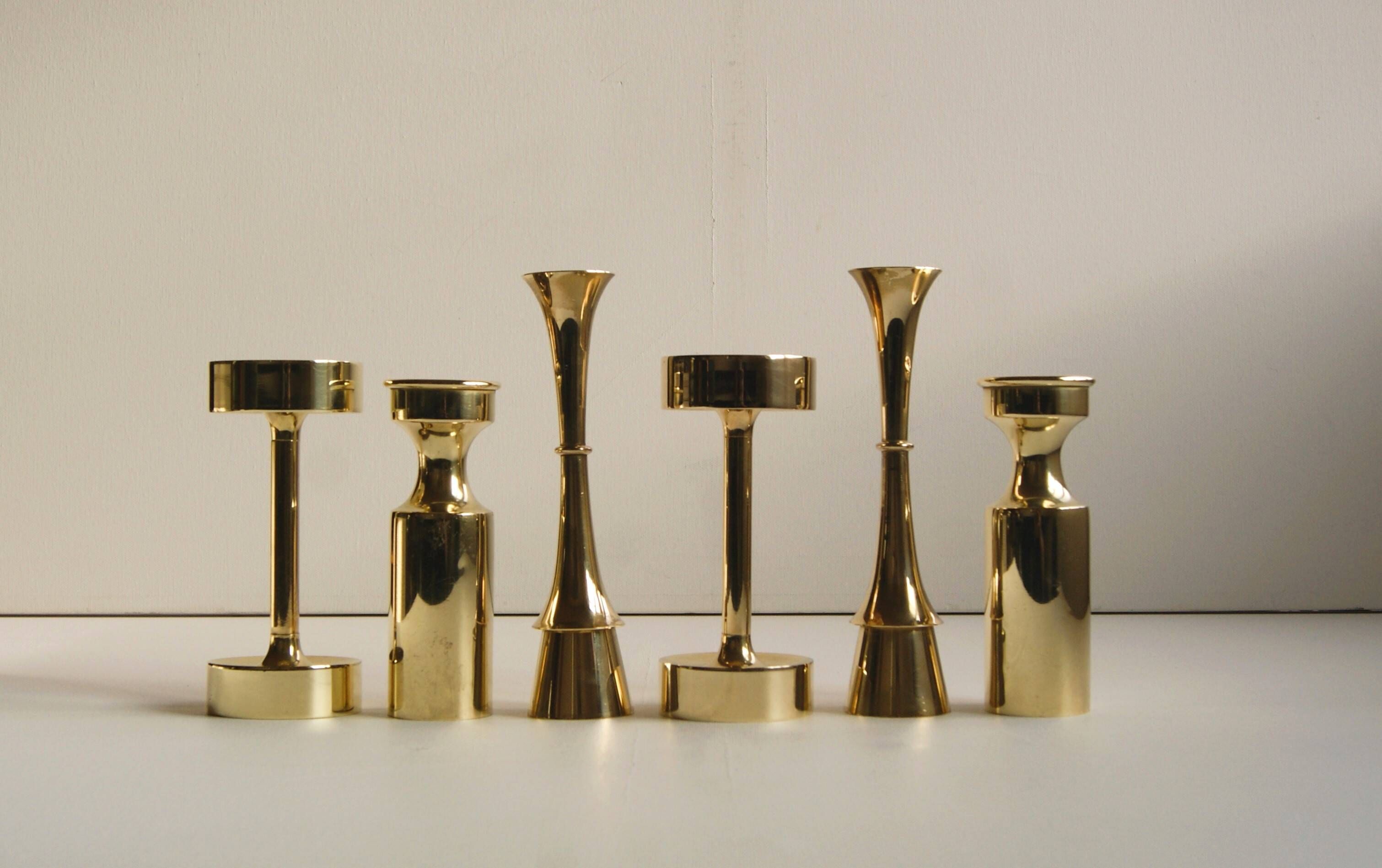 A set of six brass candle holder in mid-century modern design - Denmark 1970s.
