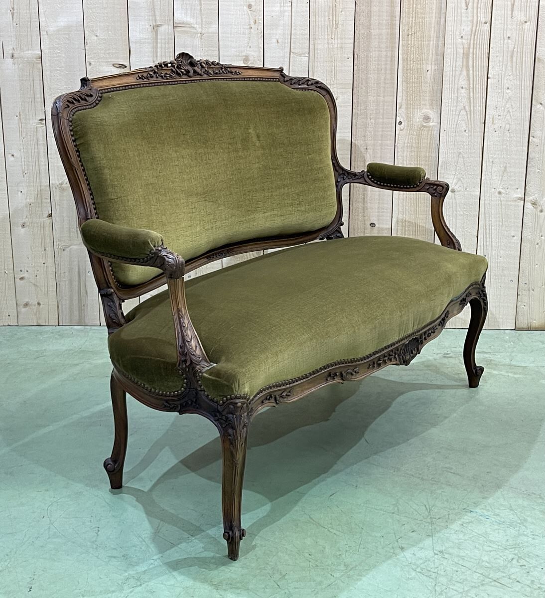 Early 20th century louis XV style bench in walnut