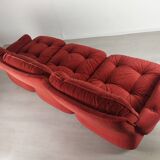 Airborne Cadestin Red Velvet Lounge