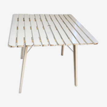 Table de jardin pliable