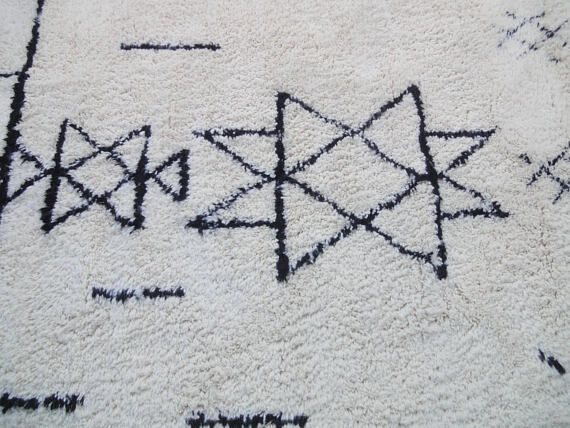 Beniouarin carpet 355x252 cm