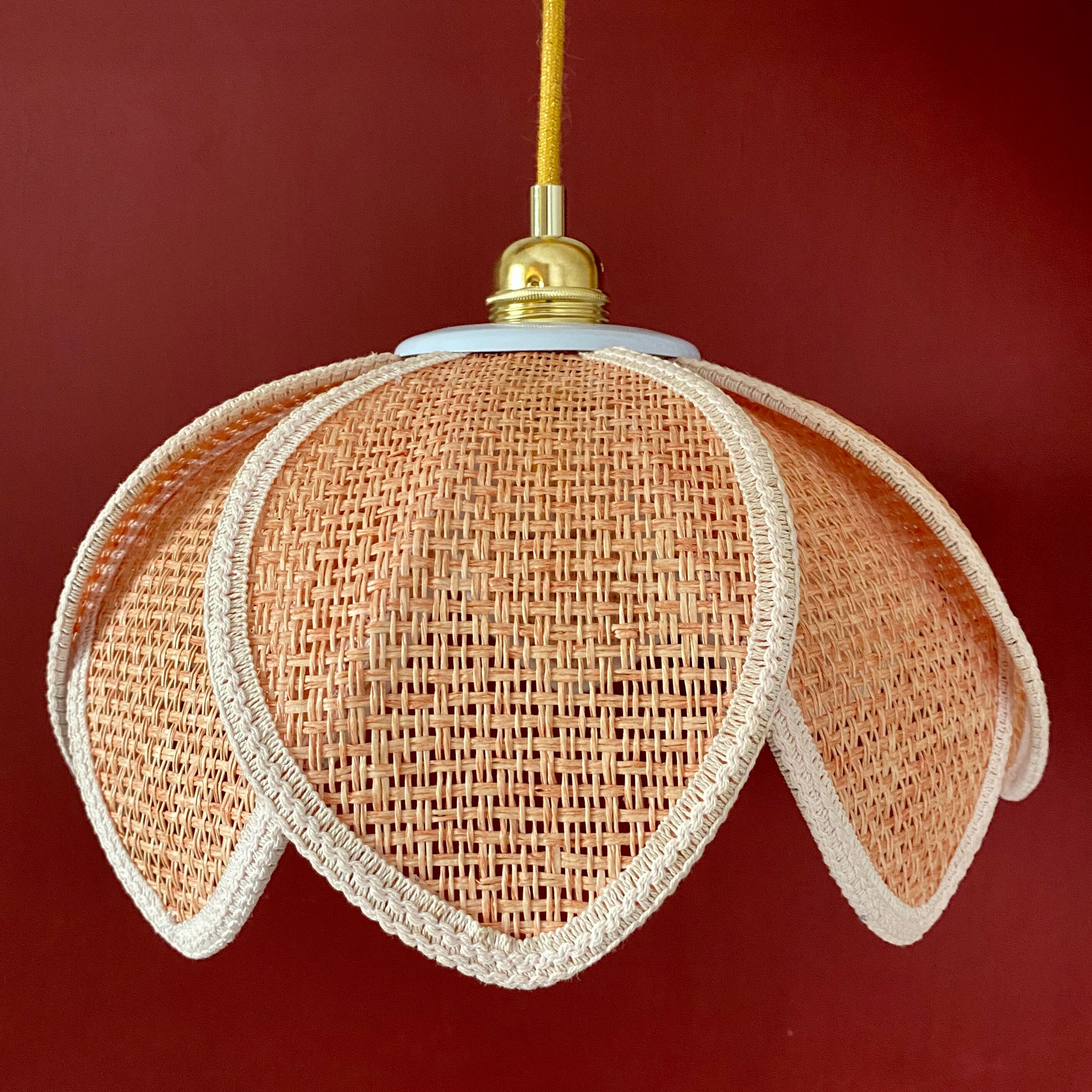 Vintage lotus flower pendant lamp