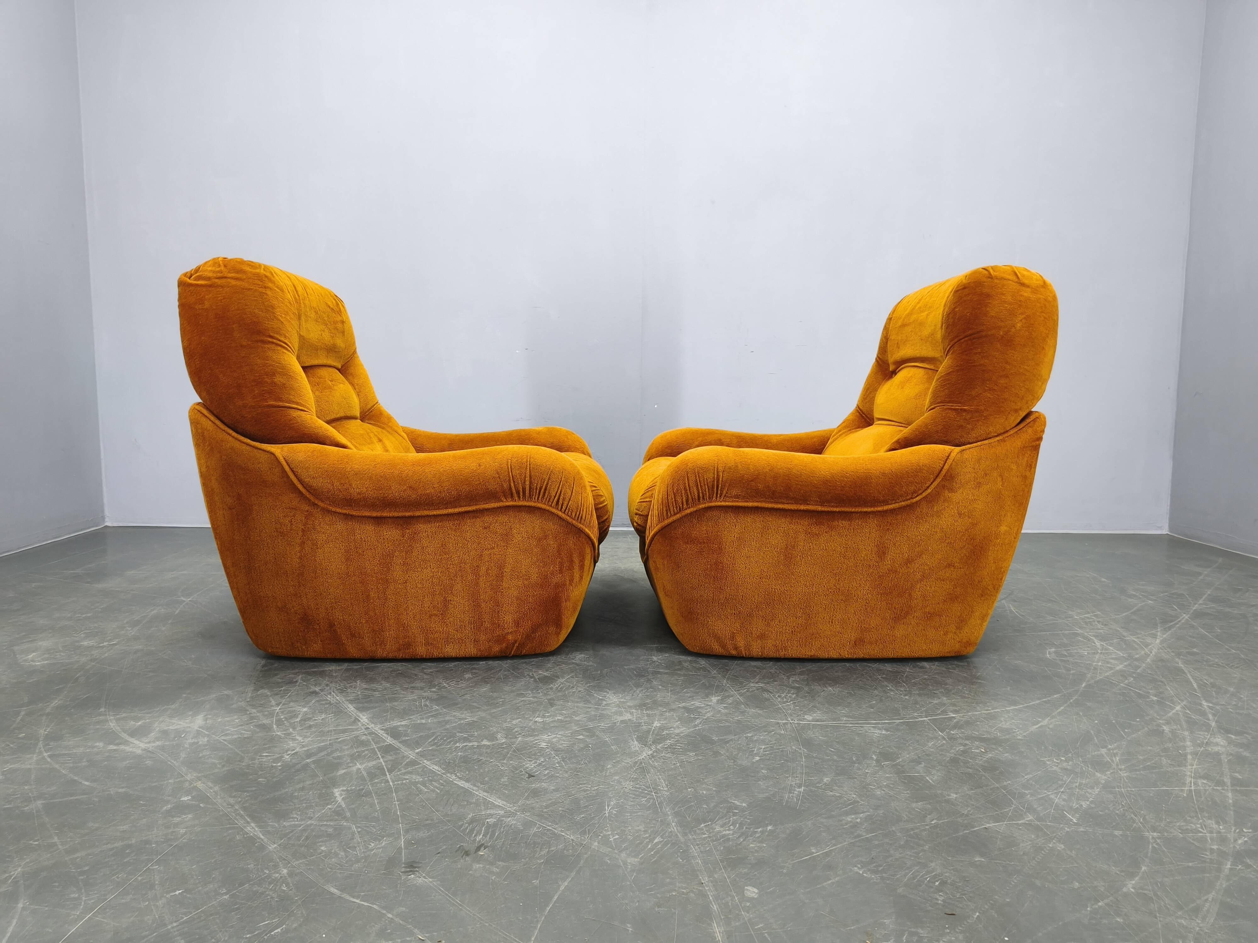 Pair of Italian Space Age Lounge Chairs, Orange Upholstery, 1970s