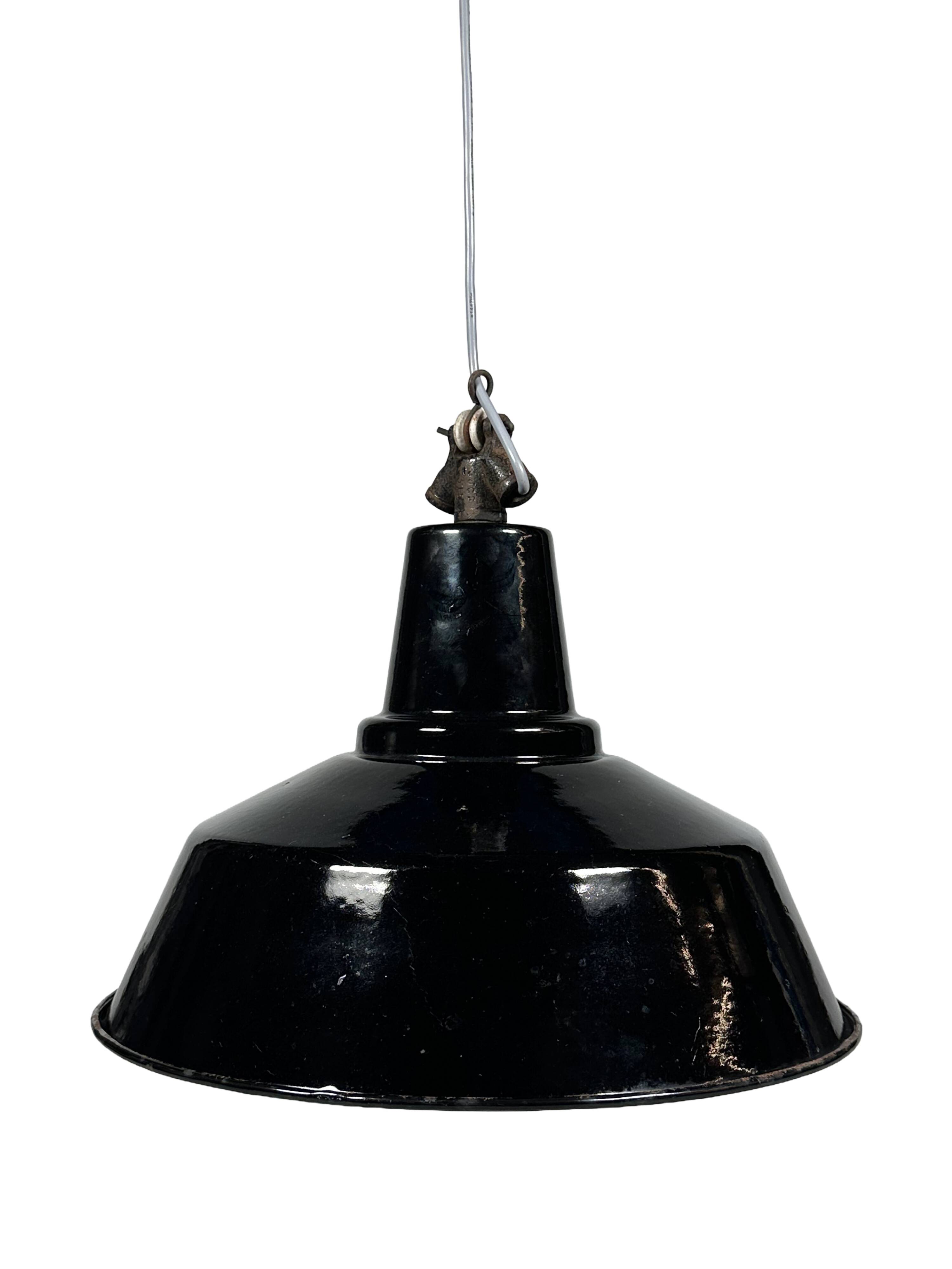 1930s/1940s Ceiling Lamp Industrial Lamp Enamel Loft Metal Bauhaus Design