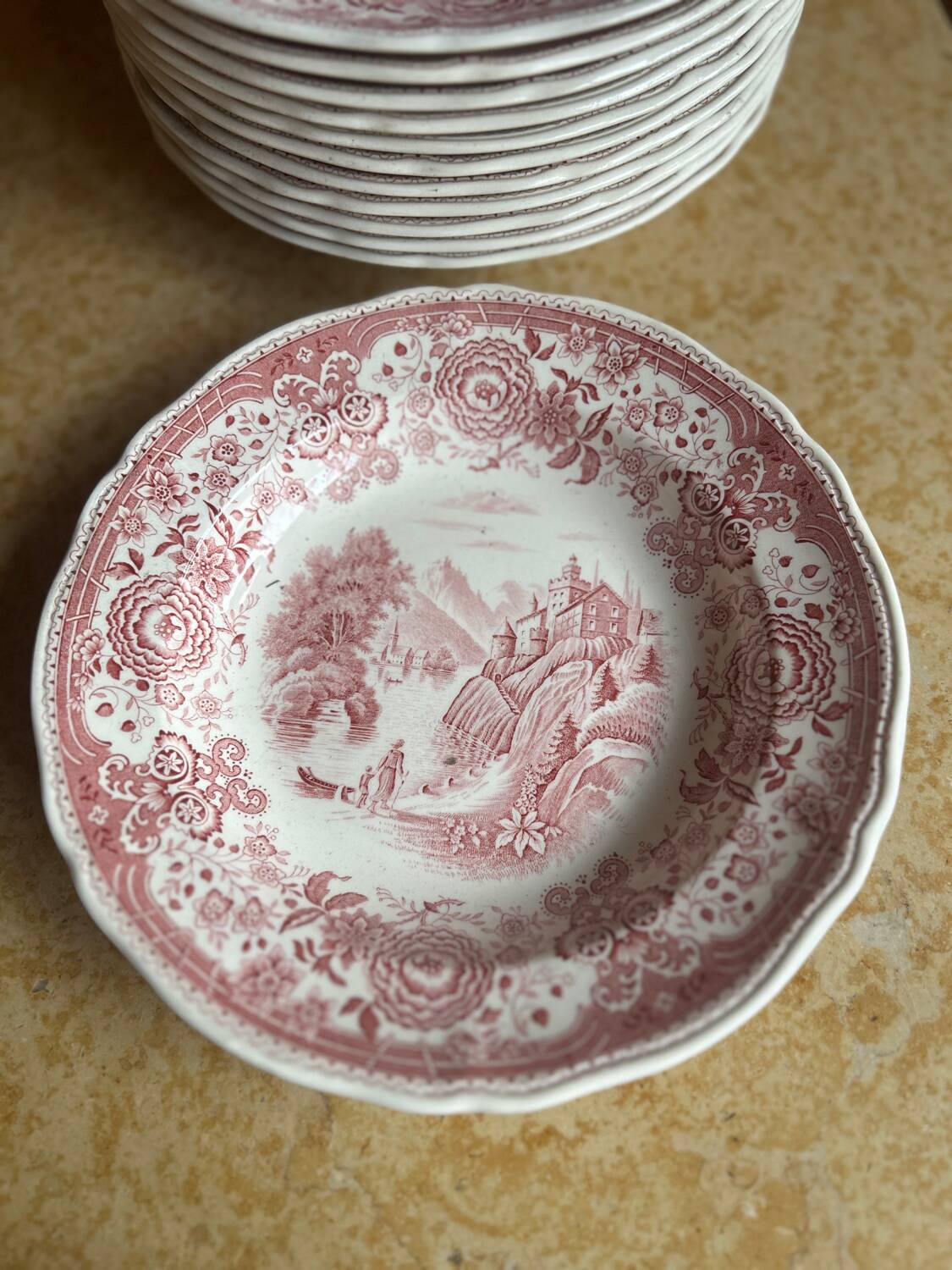 Série de 12 assiettes creuses Burgerland Villeroybet Boch