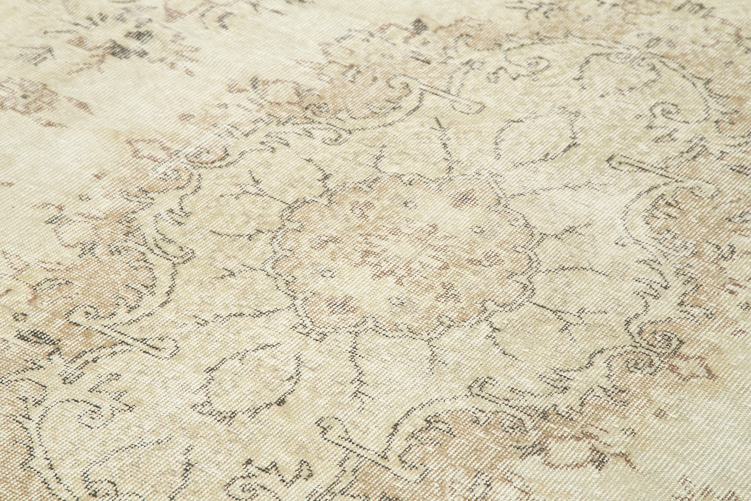 Handmade antique oriental beige carpet 206 cm x 310 cm - 34128