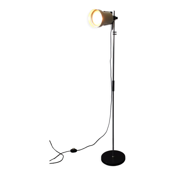 Lampadaire vintage, spot orientable, 1970. — Beyit
