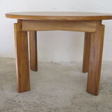 Round table in oiled solid elm House regain 1970