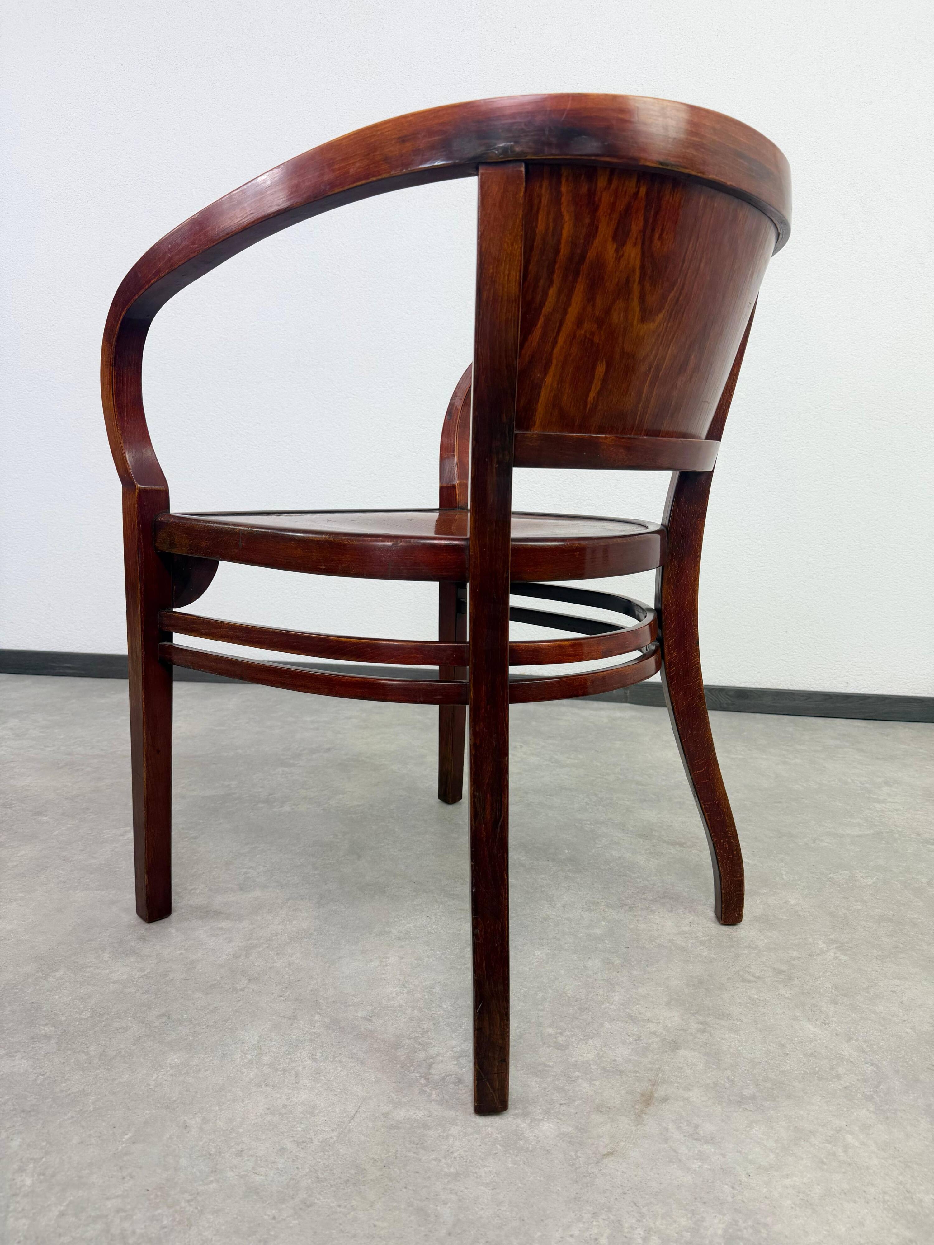 Extremely rare armchairs no. 6521 by Otto Wagner for Thonet