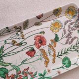 Rectangular traditional porcelain dish