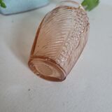 Small pink bulb vase
