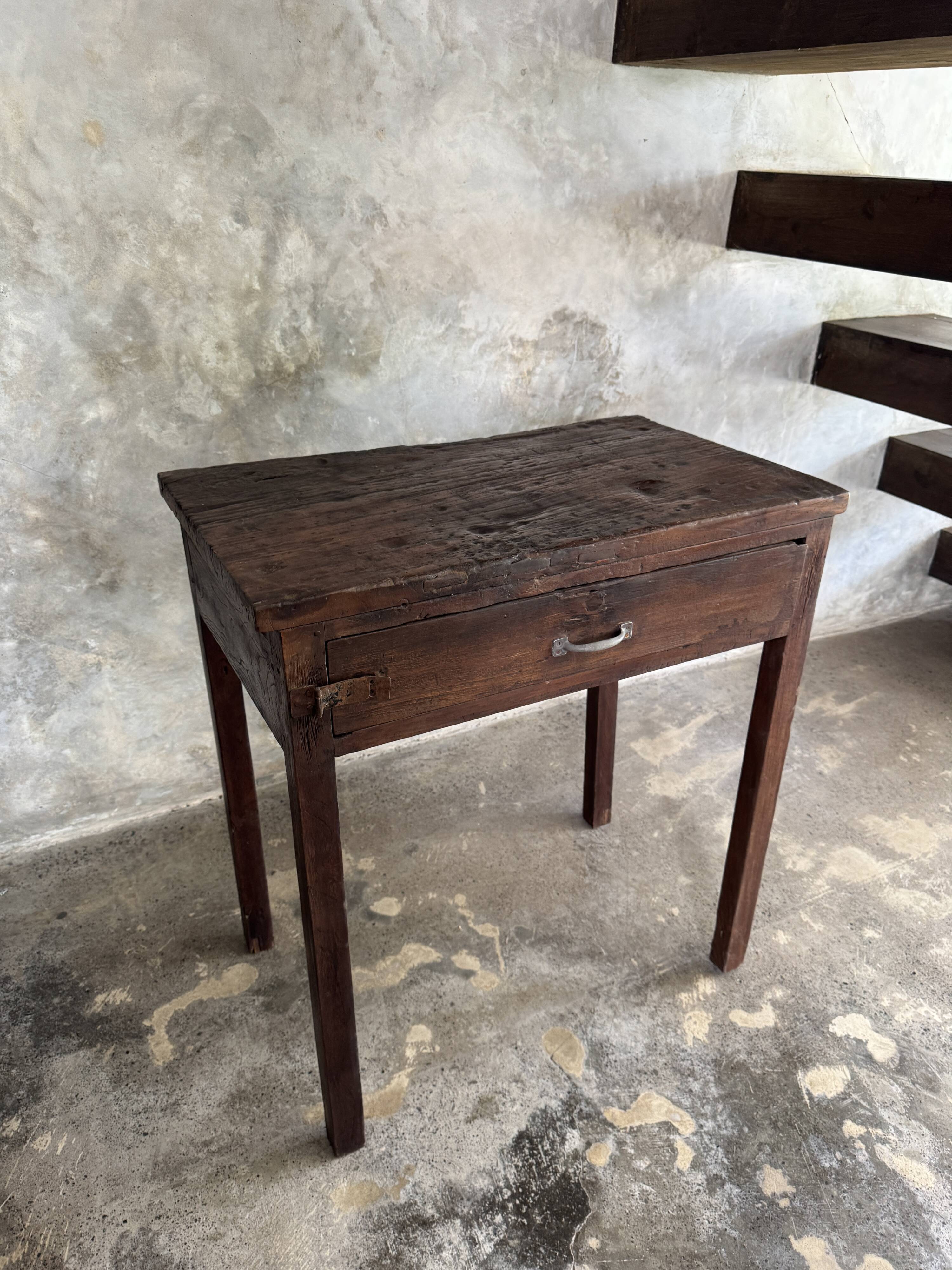 Antique Indonesian teak workbench with one drawer H82.5 L76x49.