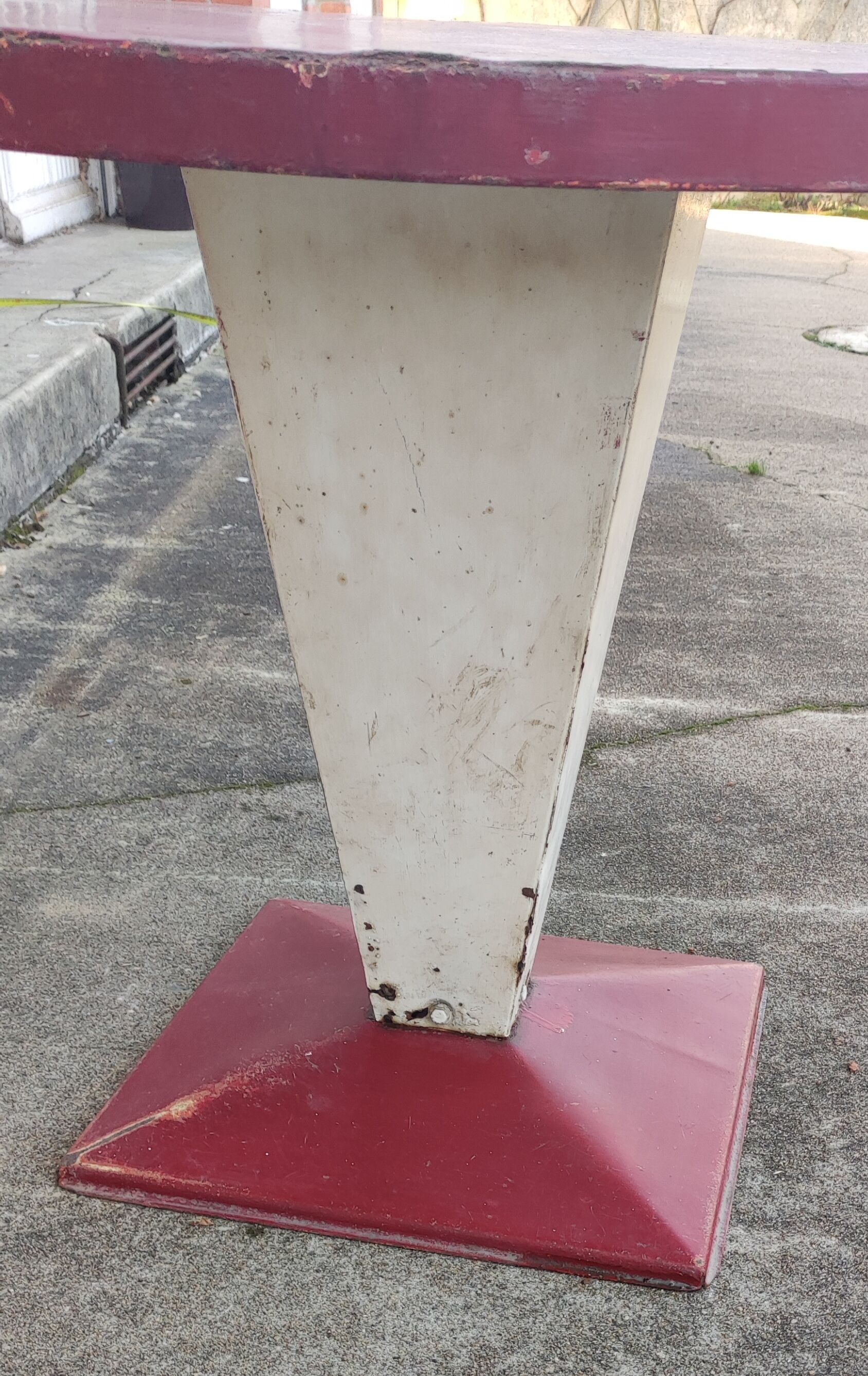 Vintage metal table Tolix
