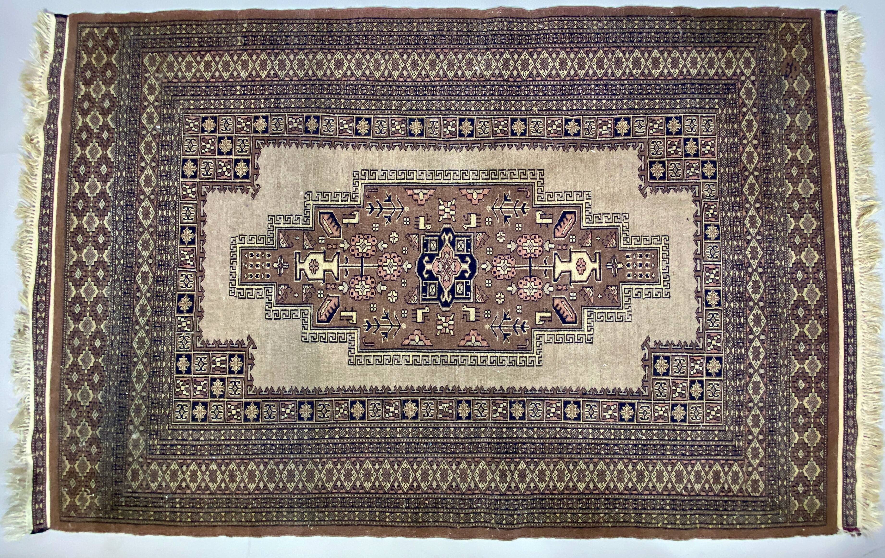 Oriental wool and silk carpet, old 123cmX190cm