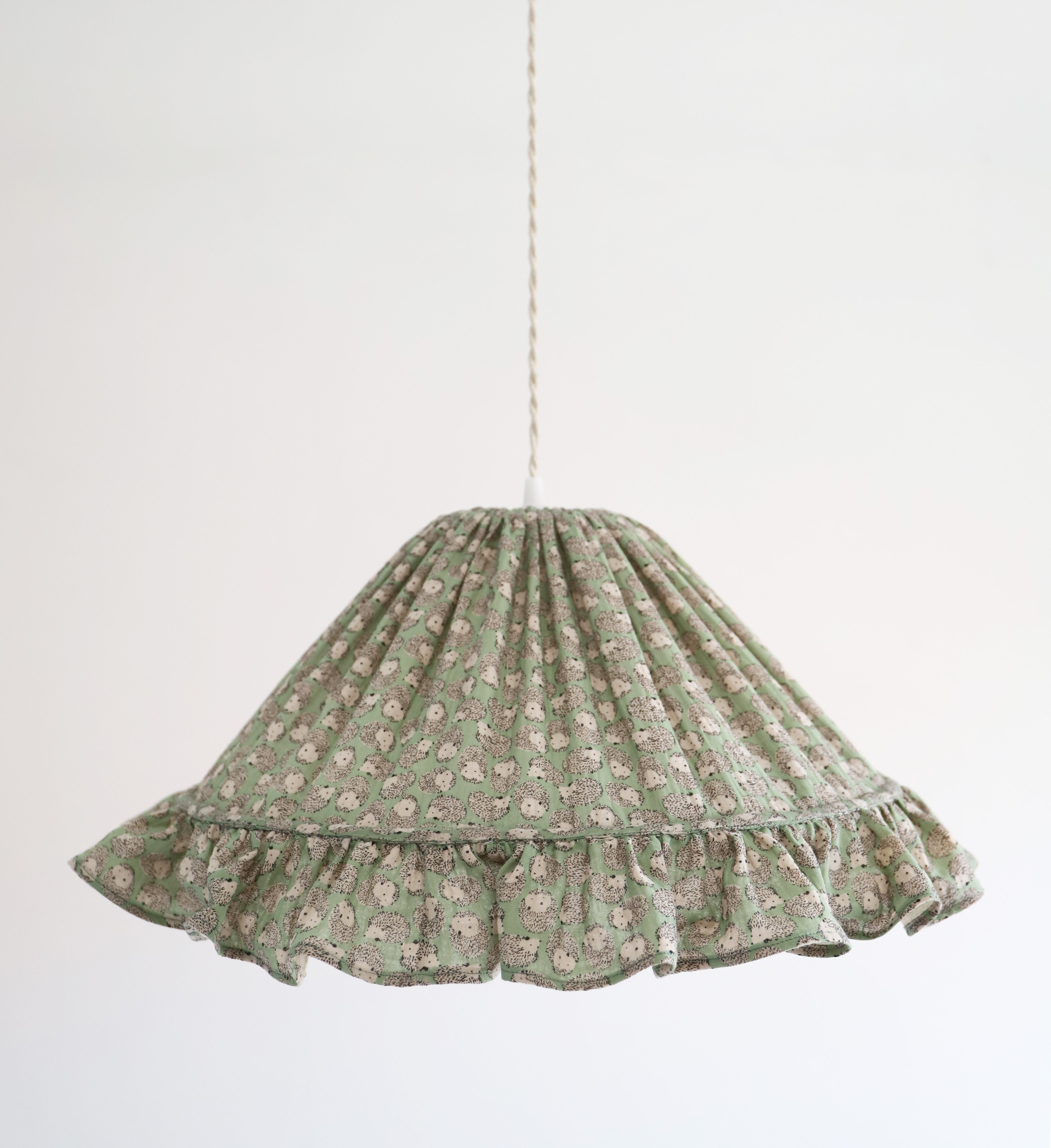 Emilia "little hedgehogs" conical suspension with steering wheel