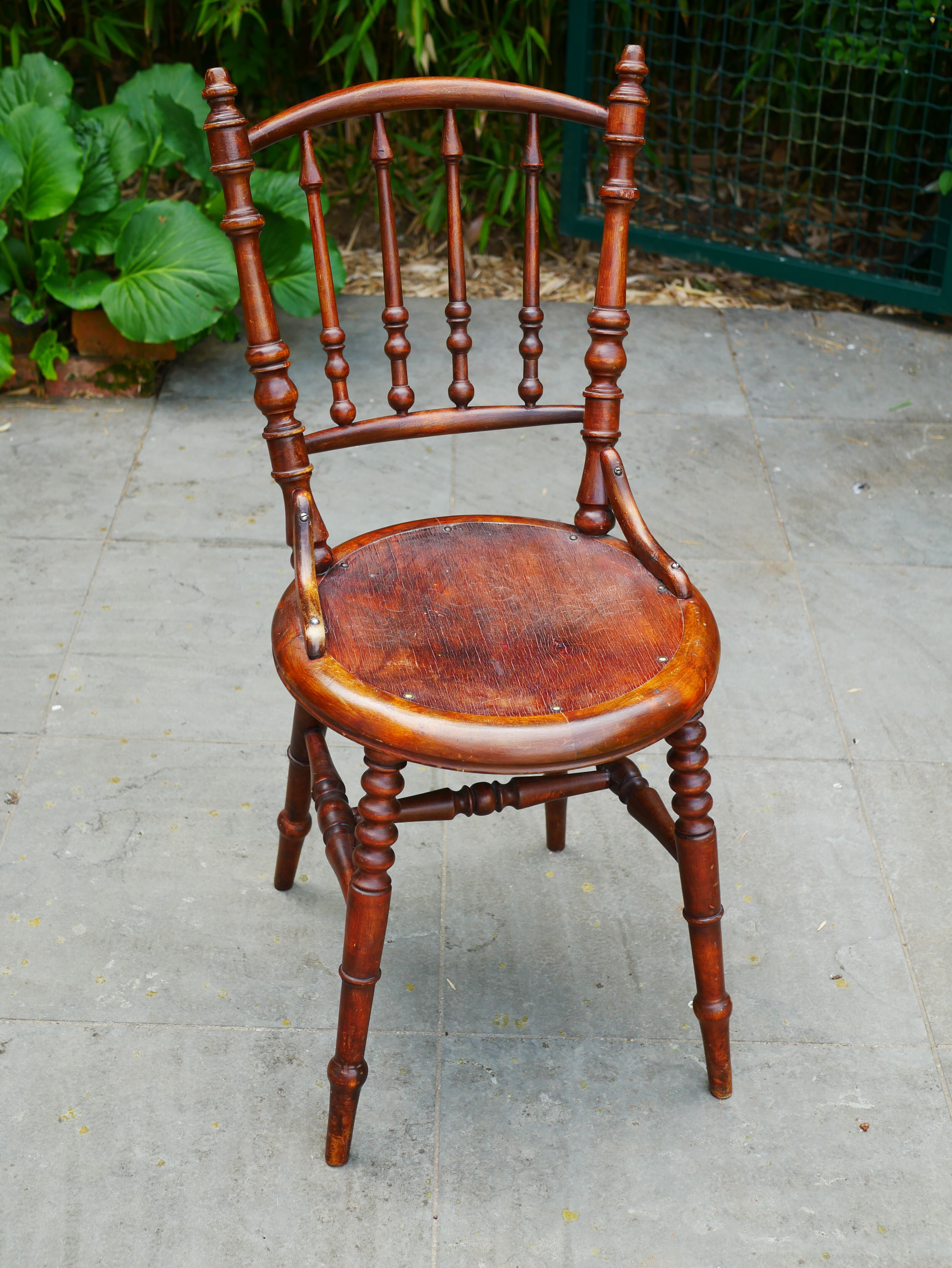 chaise bentwood de 1895 ibex factory
