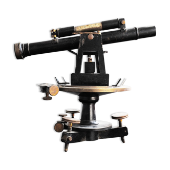 Instrument de mesure théodolite ancien par Bianchetti à Marseille