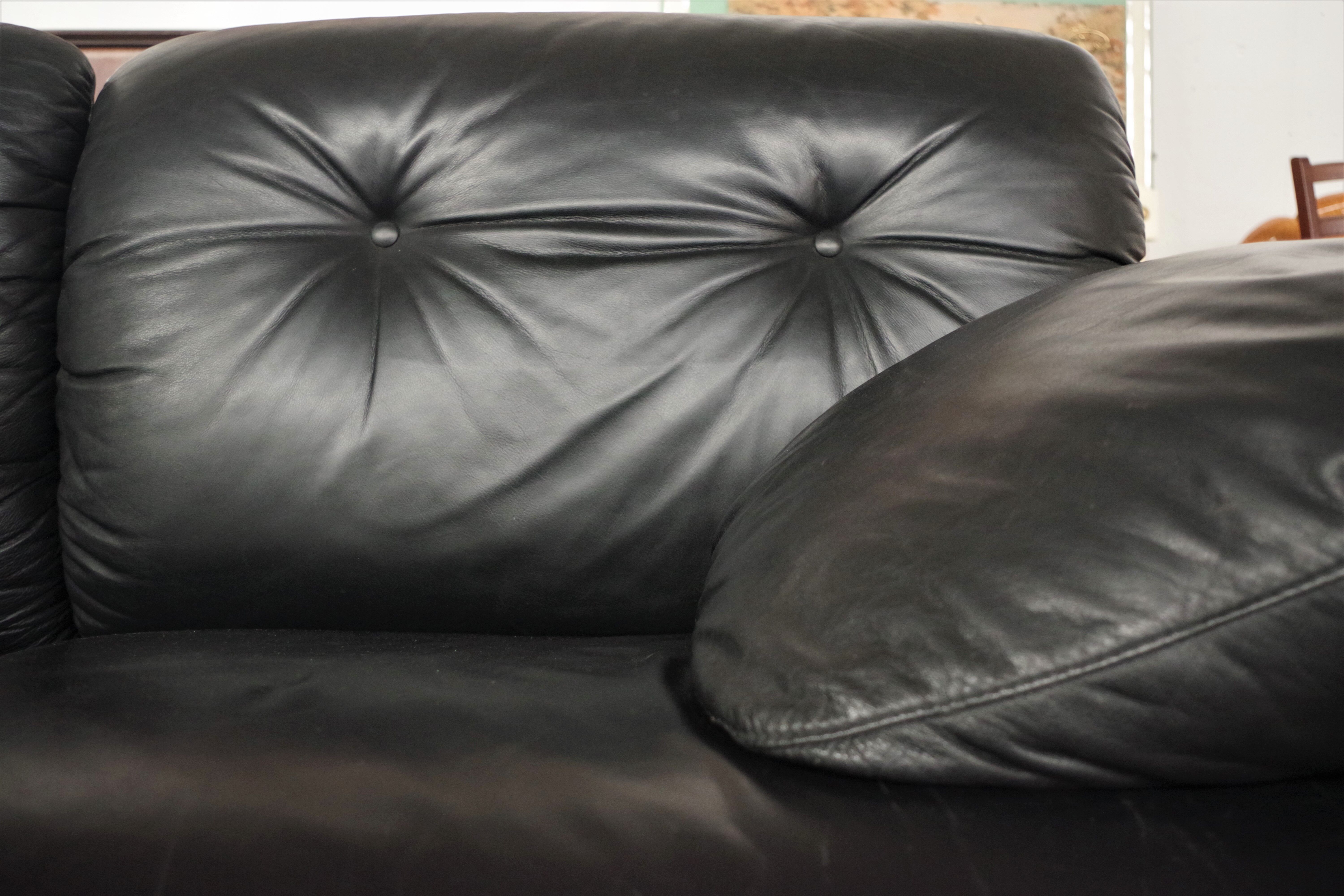 Corner sofa opening in leather and coffee table in marble by pierluigi cerri for frau, 1980s