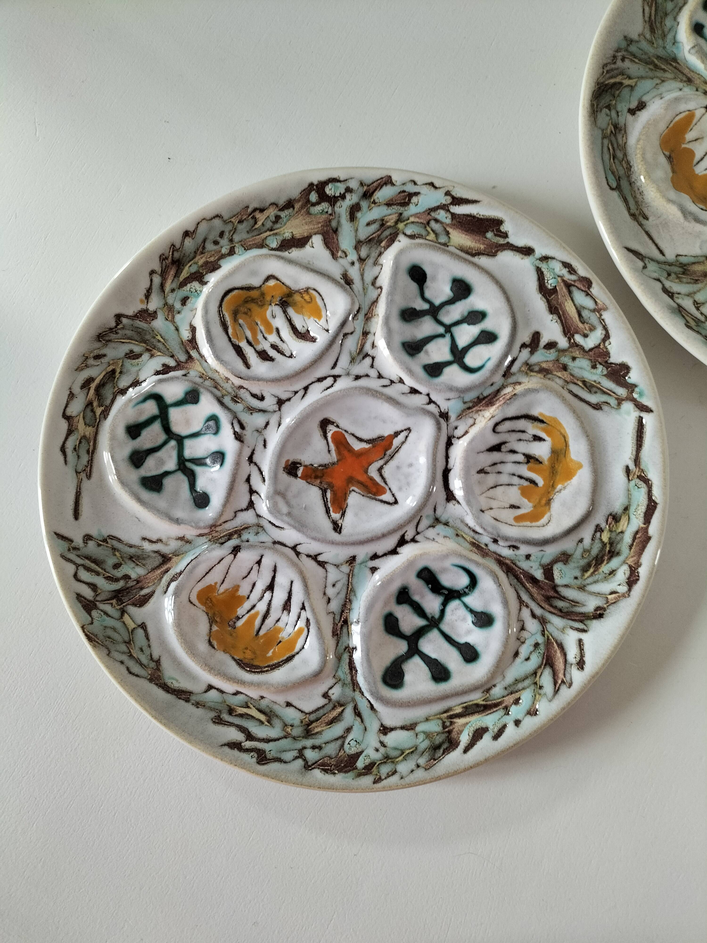 Set of oyster plates MBFA Pornic model Penerff, 1960s-70s.