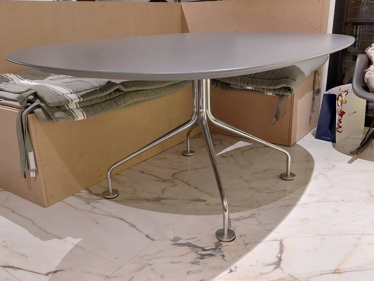 Oval table 120x160 anthracite - 6 to 8 people
