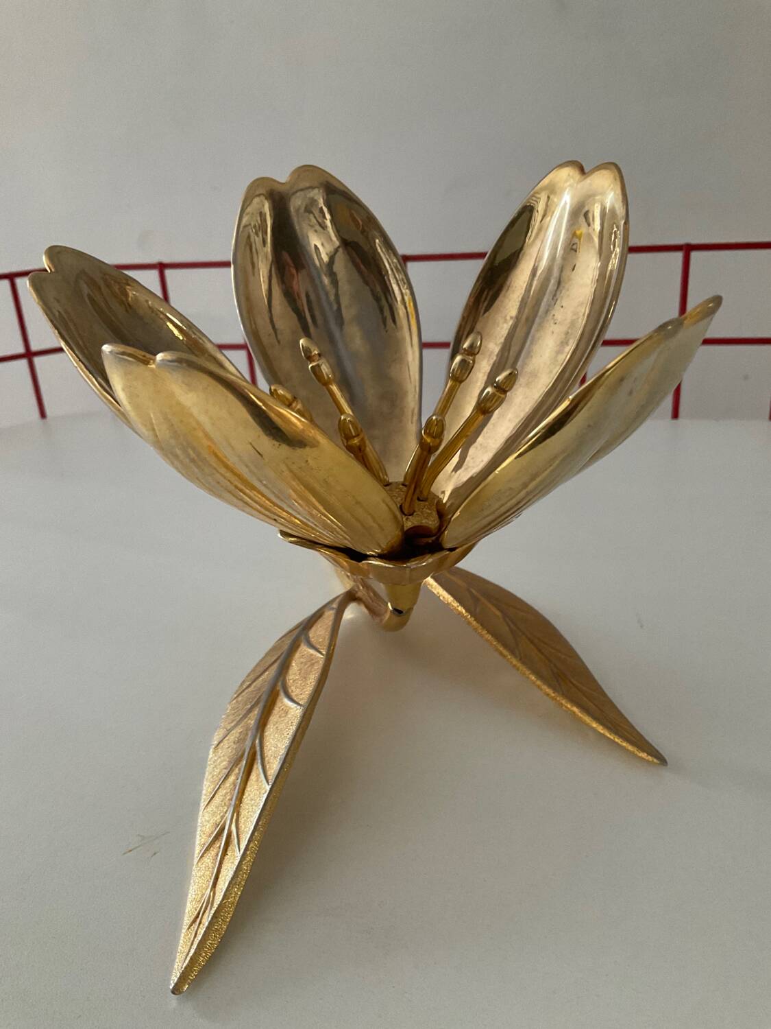 Bronze lotus flower ashtray from the 60s and 70s