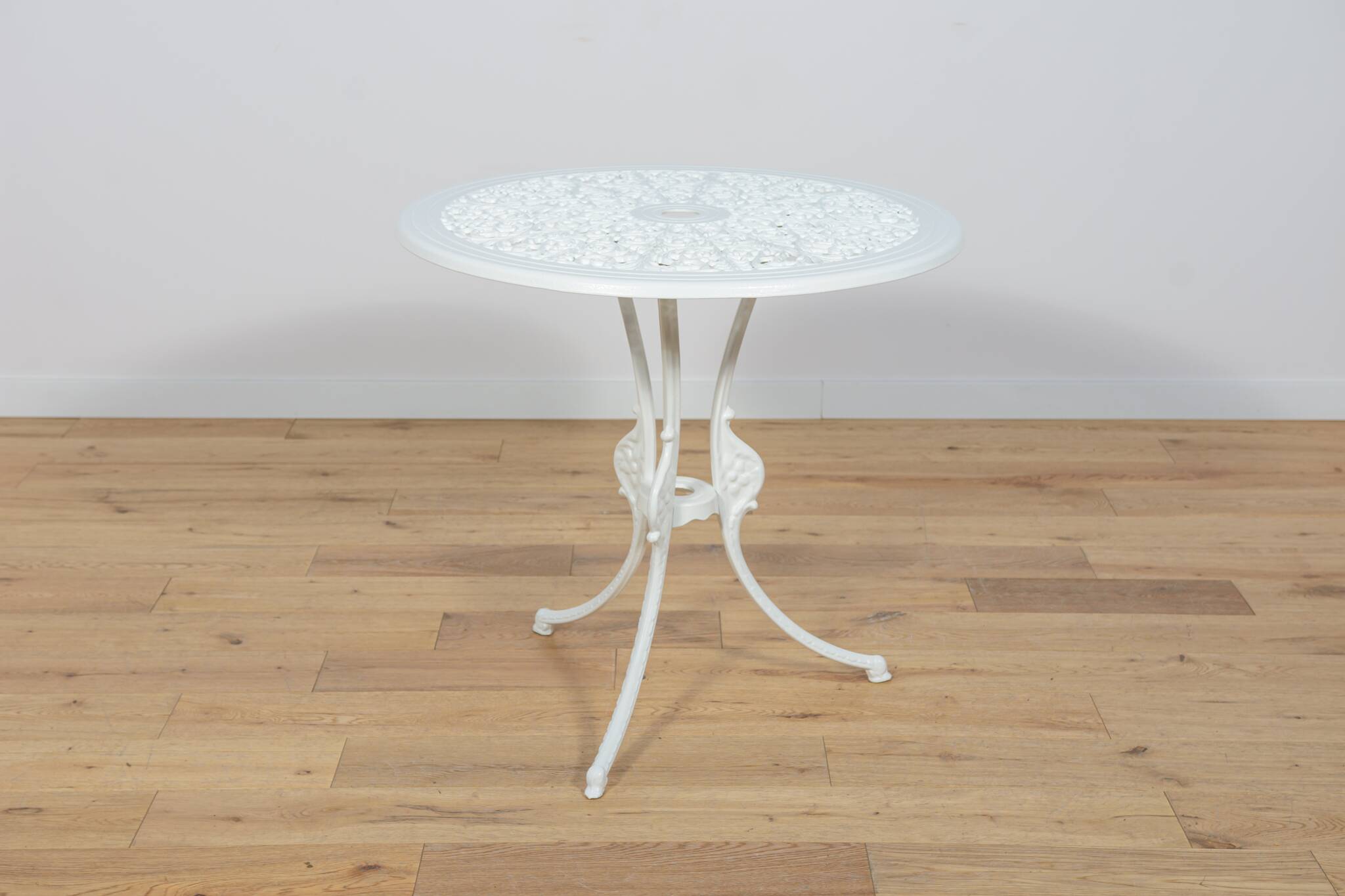 Art Nouveau Aluminum Garden Chairs, 1950s, United Knigdom, Set of 5