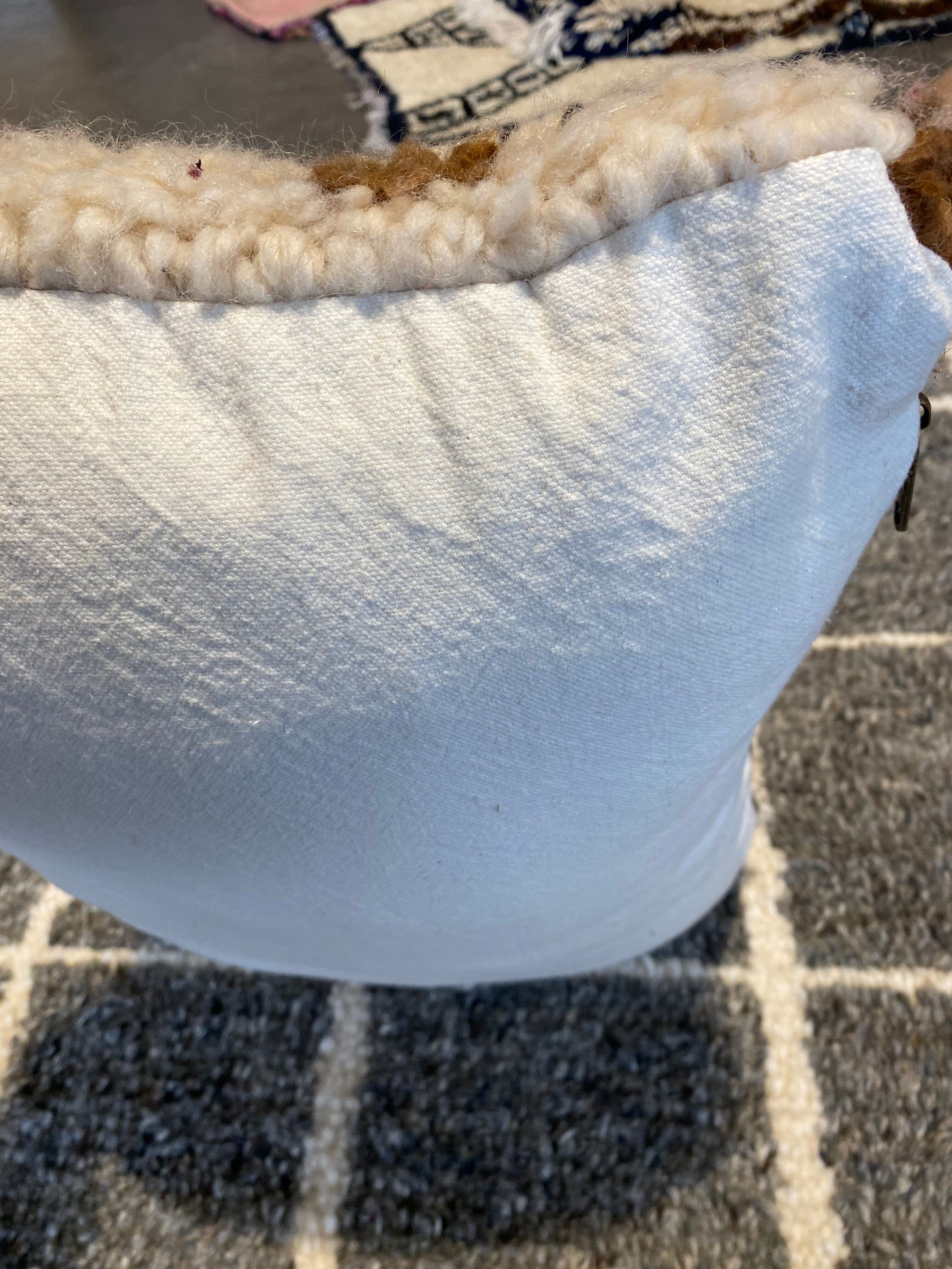55x40 cm berber cushion