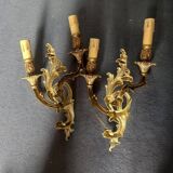 Paire d'appliques murales en bronze style louis xv