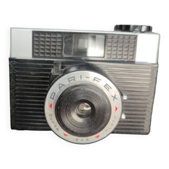 Pari fex camera