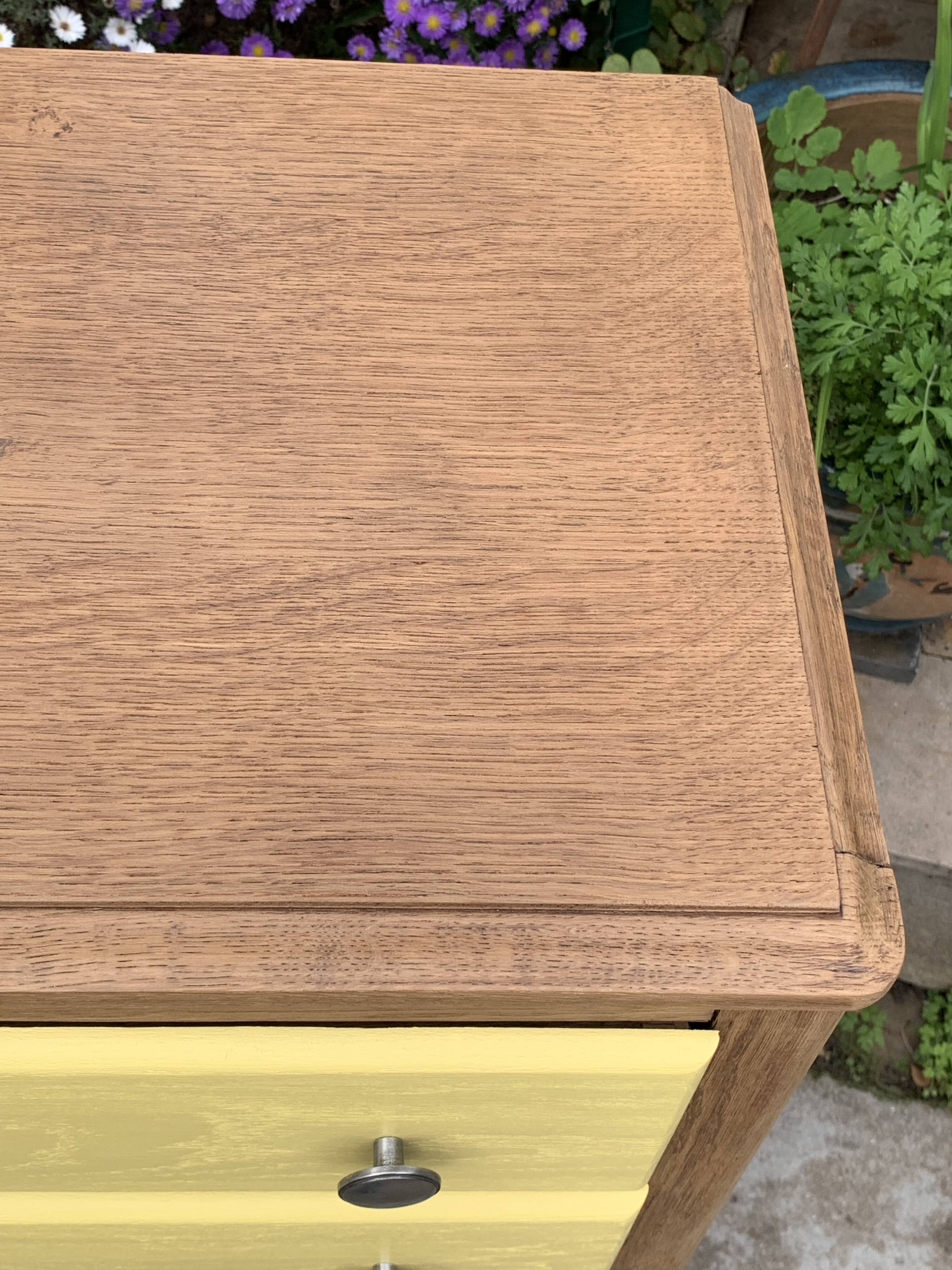 Art Deco chest of drawers in raw oak and yellow