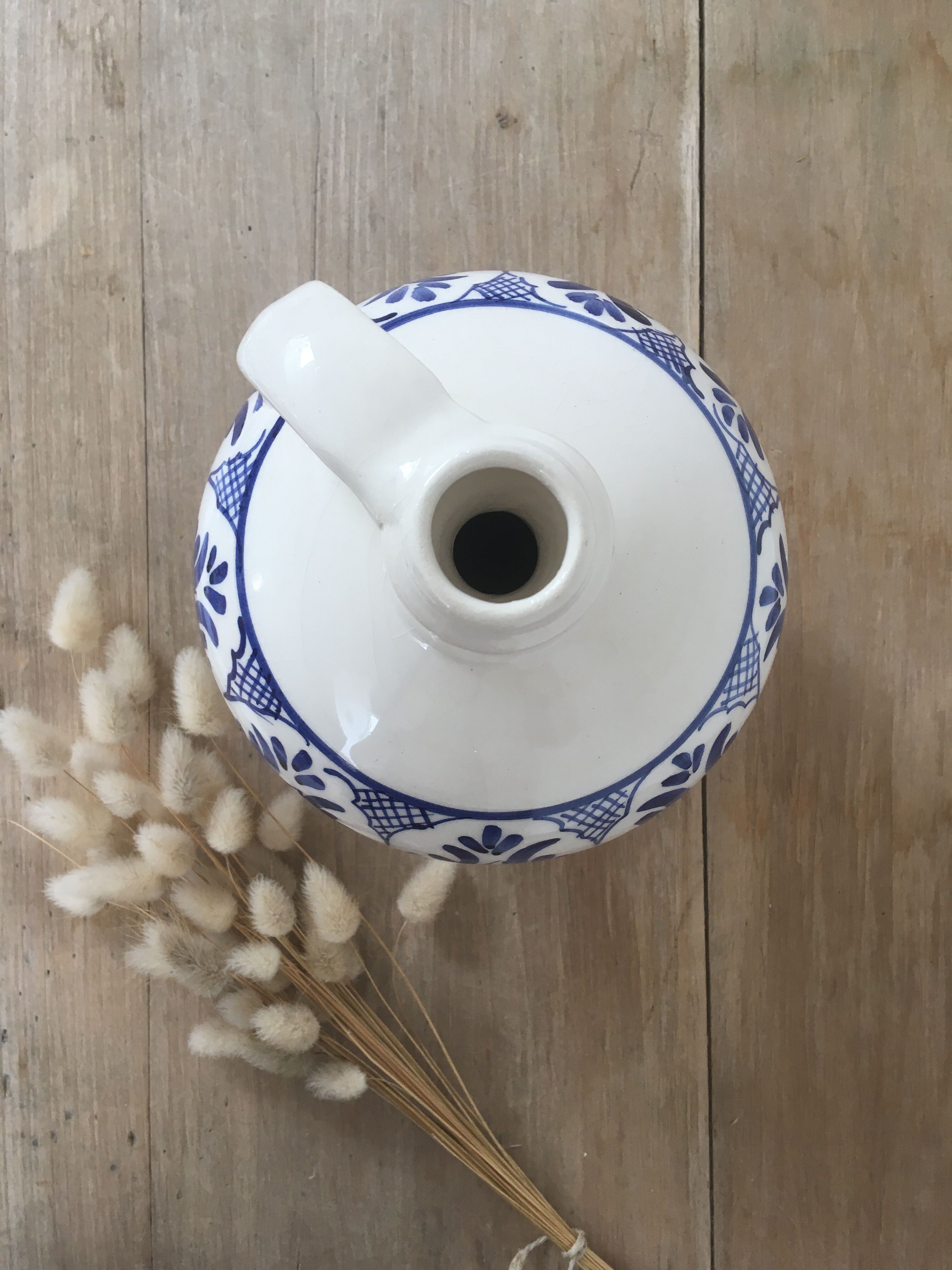 Gargoulette, jar in blue & white ceramic