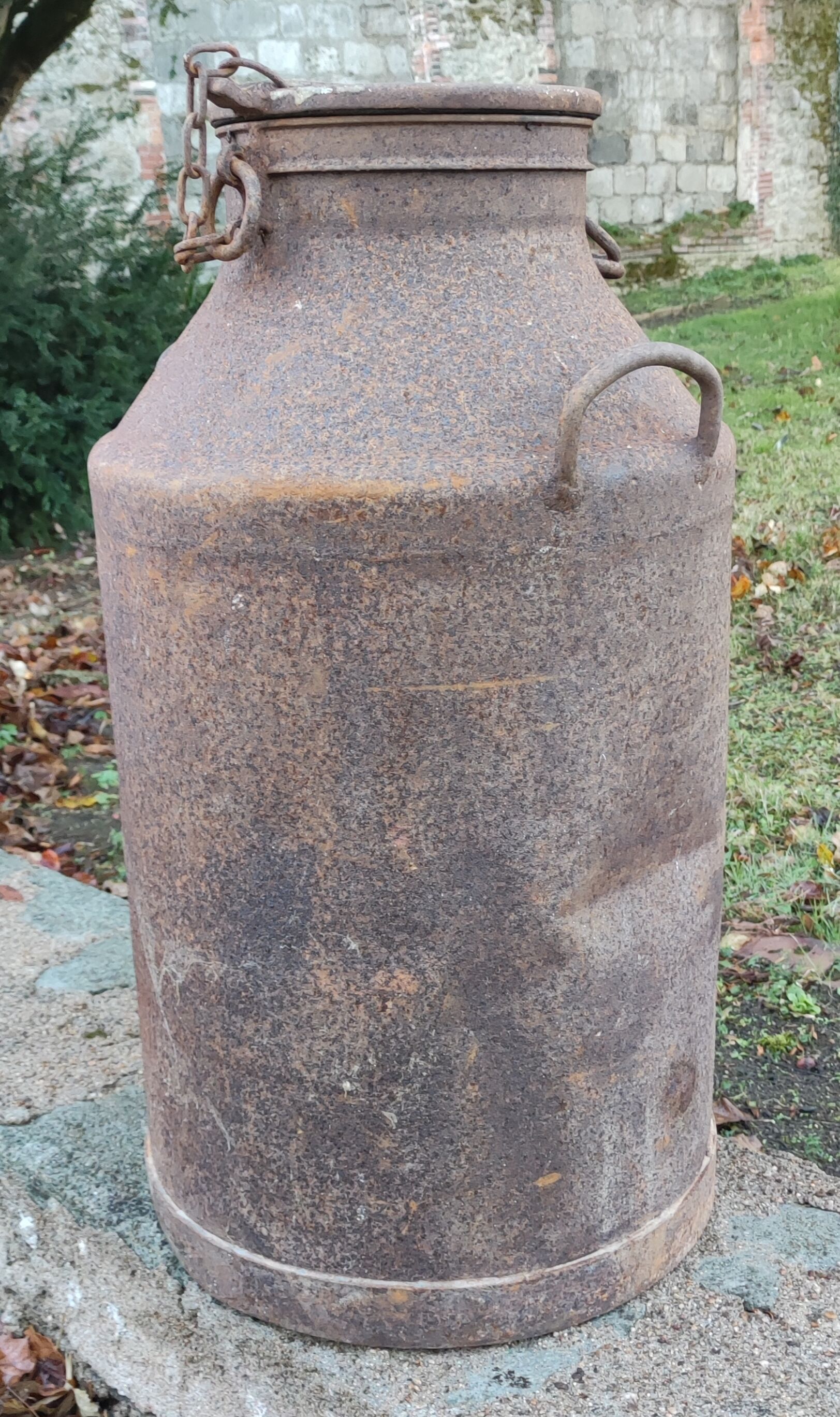Old milk pot