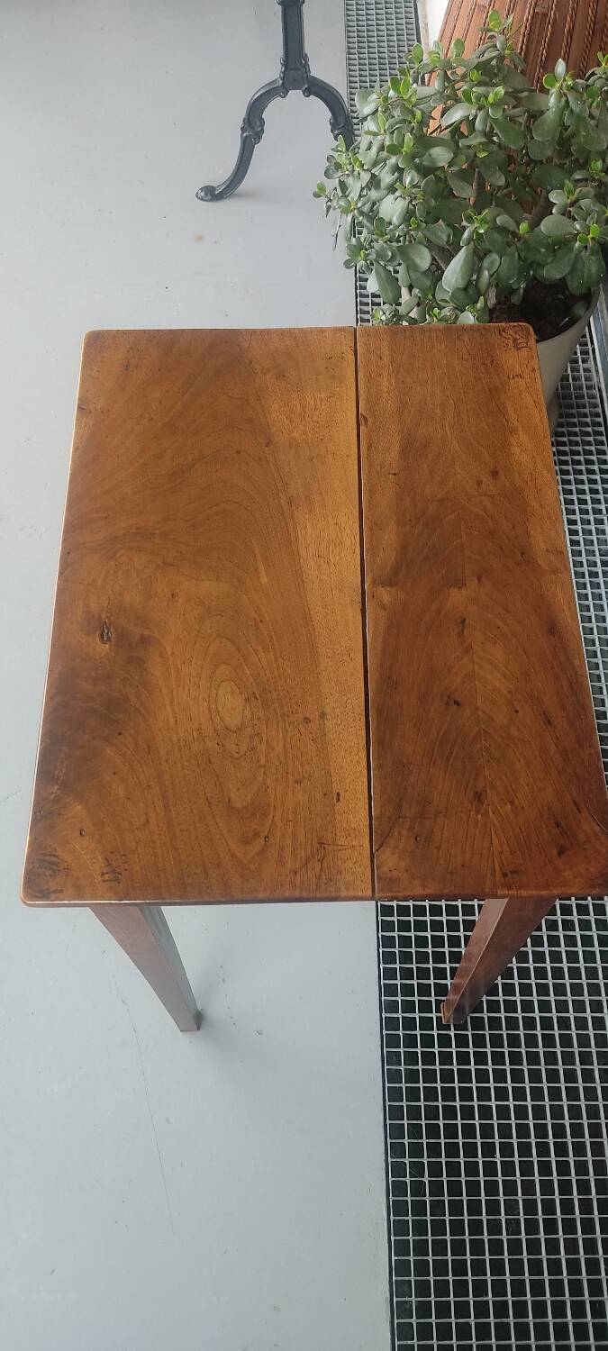 Table d'appoint