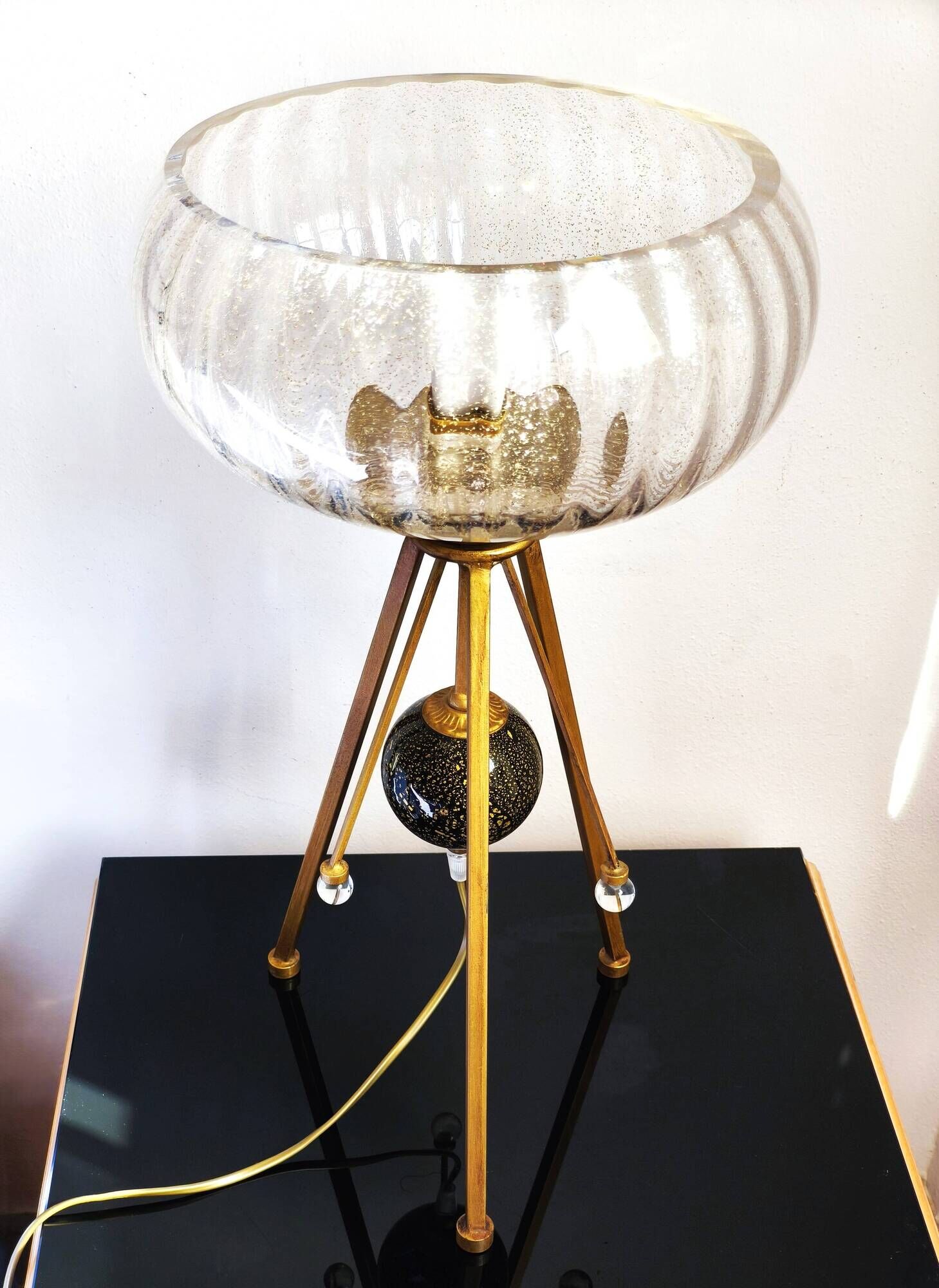 Lampe tripode italienne vintage Gallo en verre à inclusions dorées