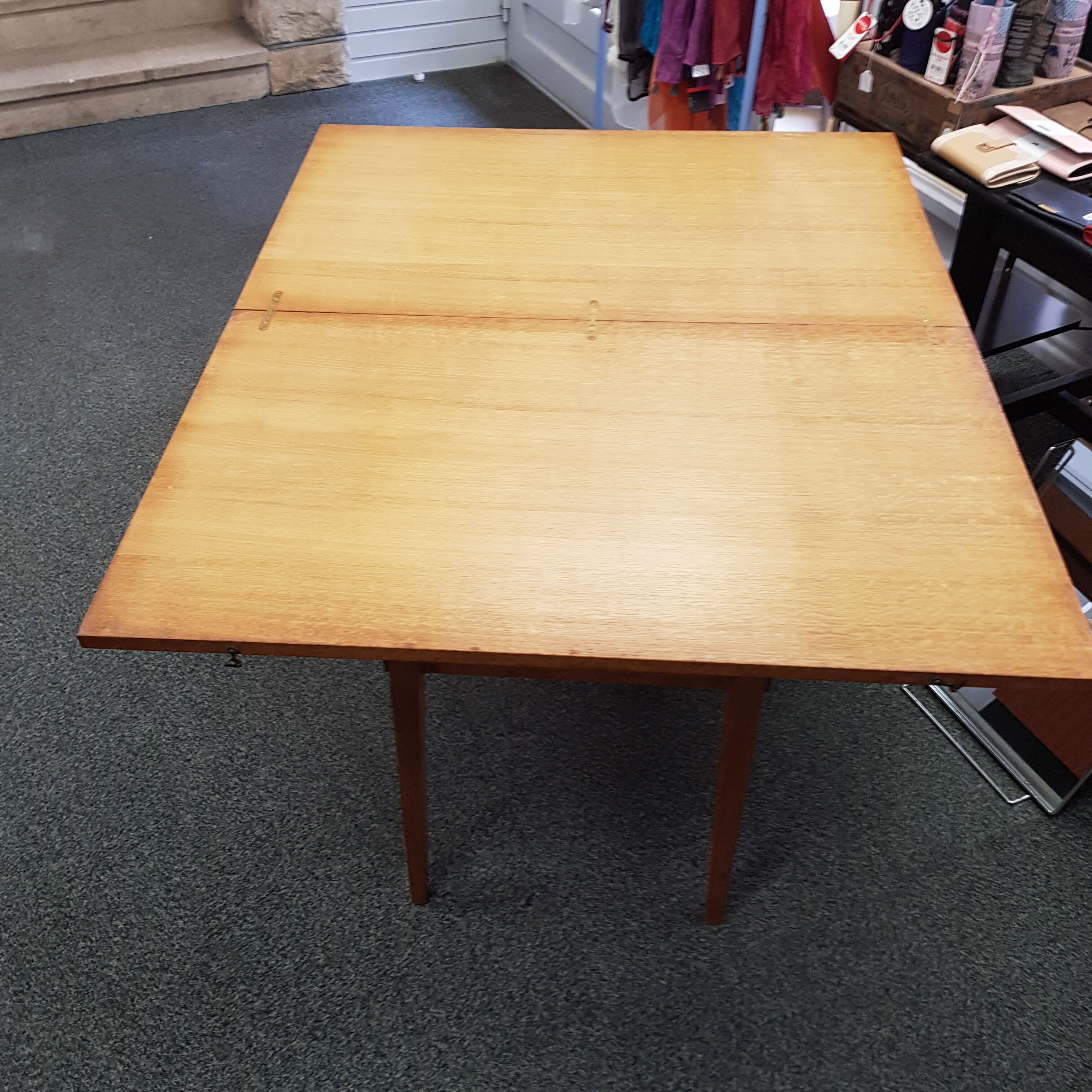 Table modular albert ducrot model junior revelation