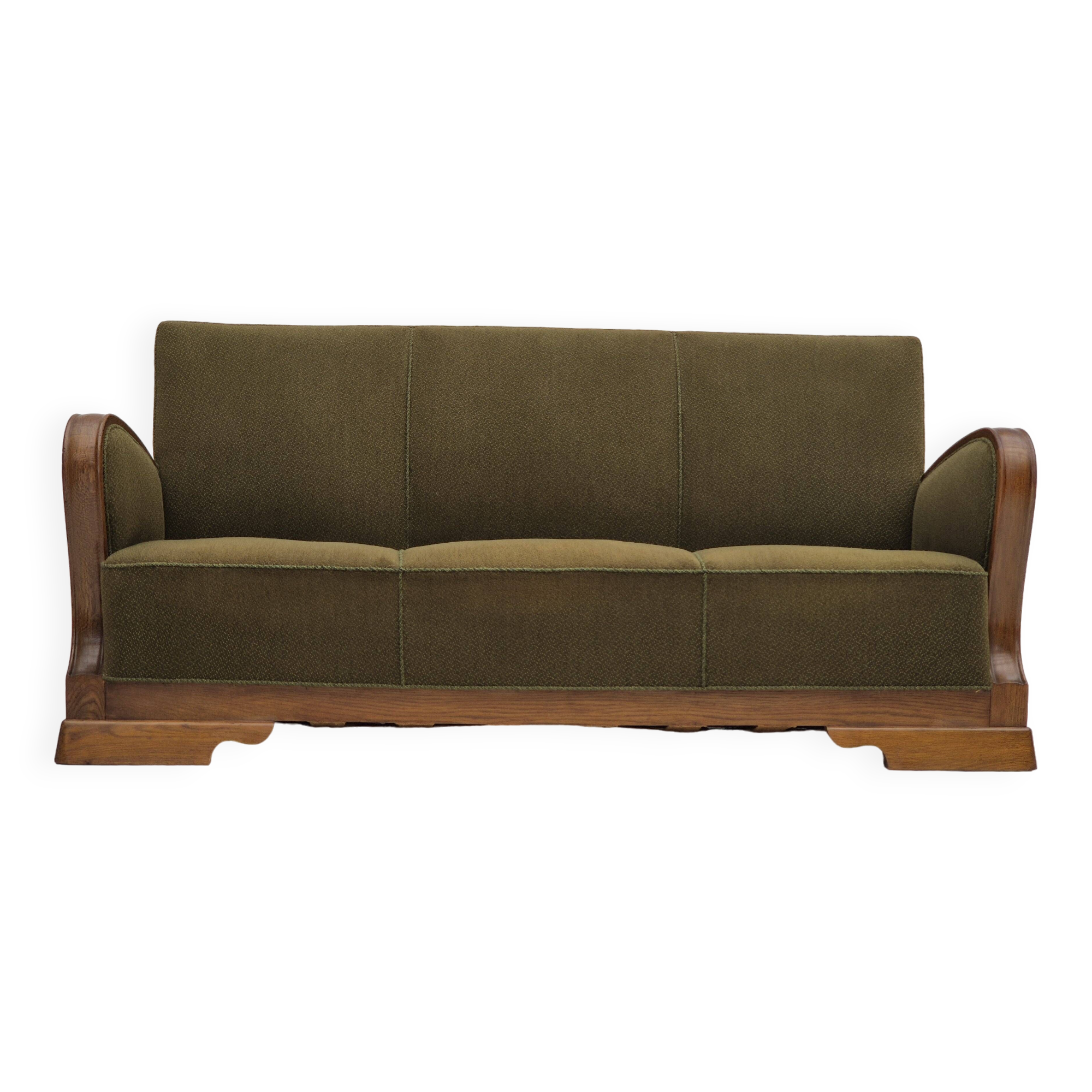 1950s, Danish 3 seater sofa in original very good condition, oak wood.