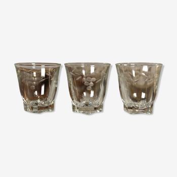 Set of 3 Engraved Liqueur or Shot Glasses - Art Deco 1940 certified